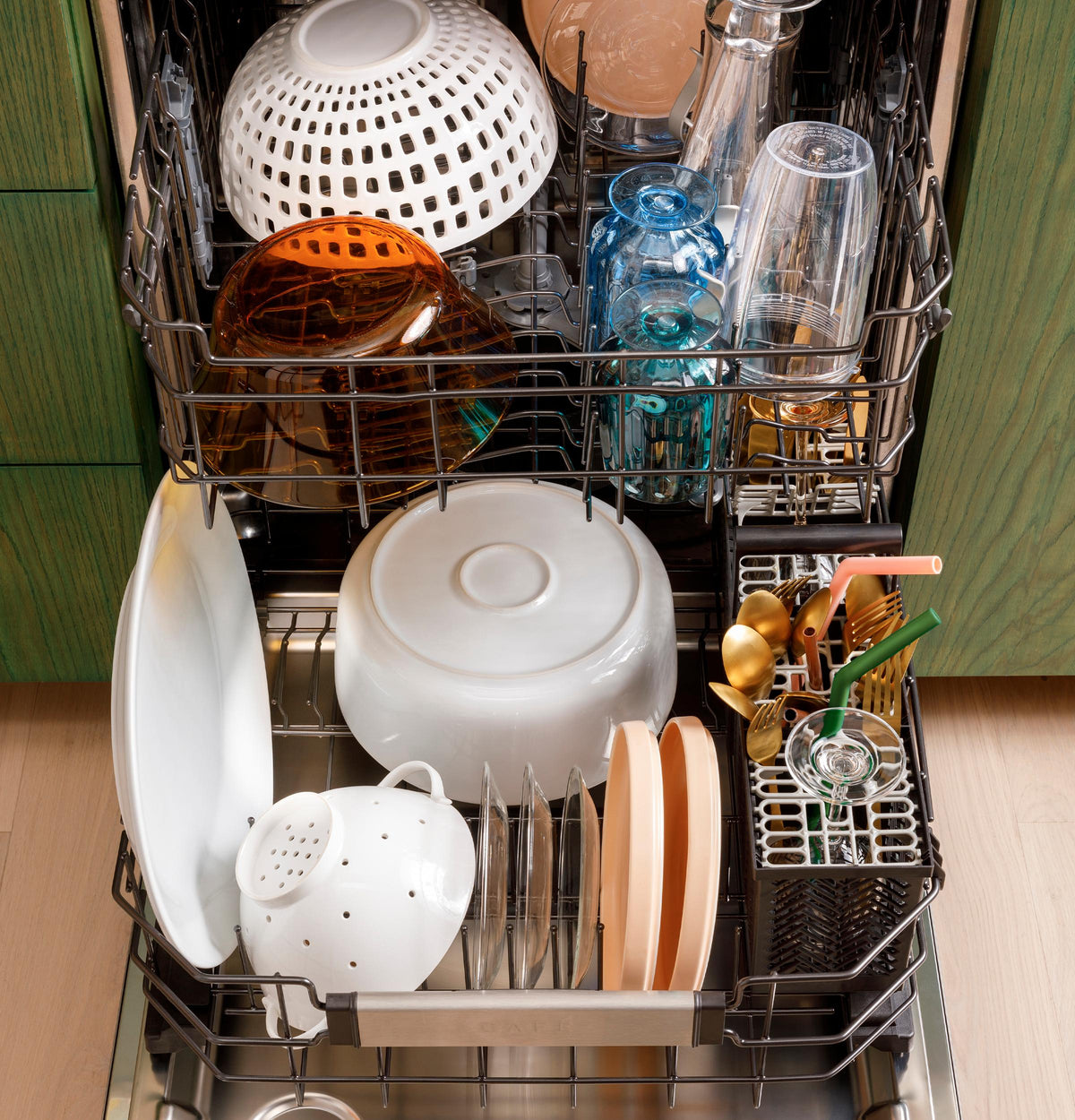 Cafe CDT858I6ZII Café™ Customfit Energy Star® Panel-Ready Stainless Interior Smart Dishwasher With Ultra Wash Top Rack And Dual Convection Ultra Dry™