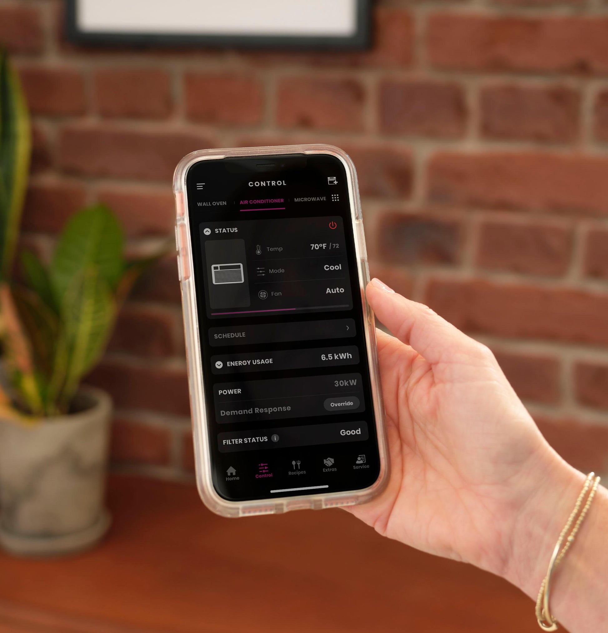 Haier QHNG10AA Haier 10,000 Btu Smart Electronic Window Air Conditioner For Medium Rooms Up To 450 Sq. Ft.