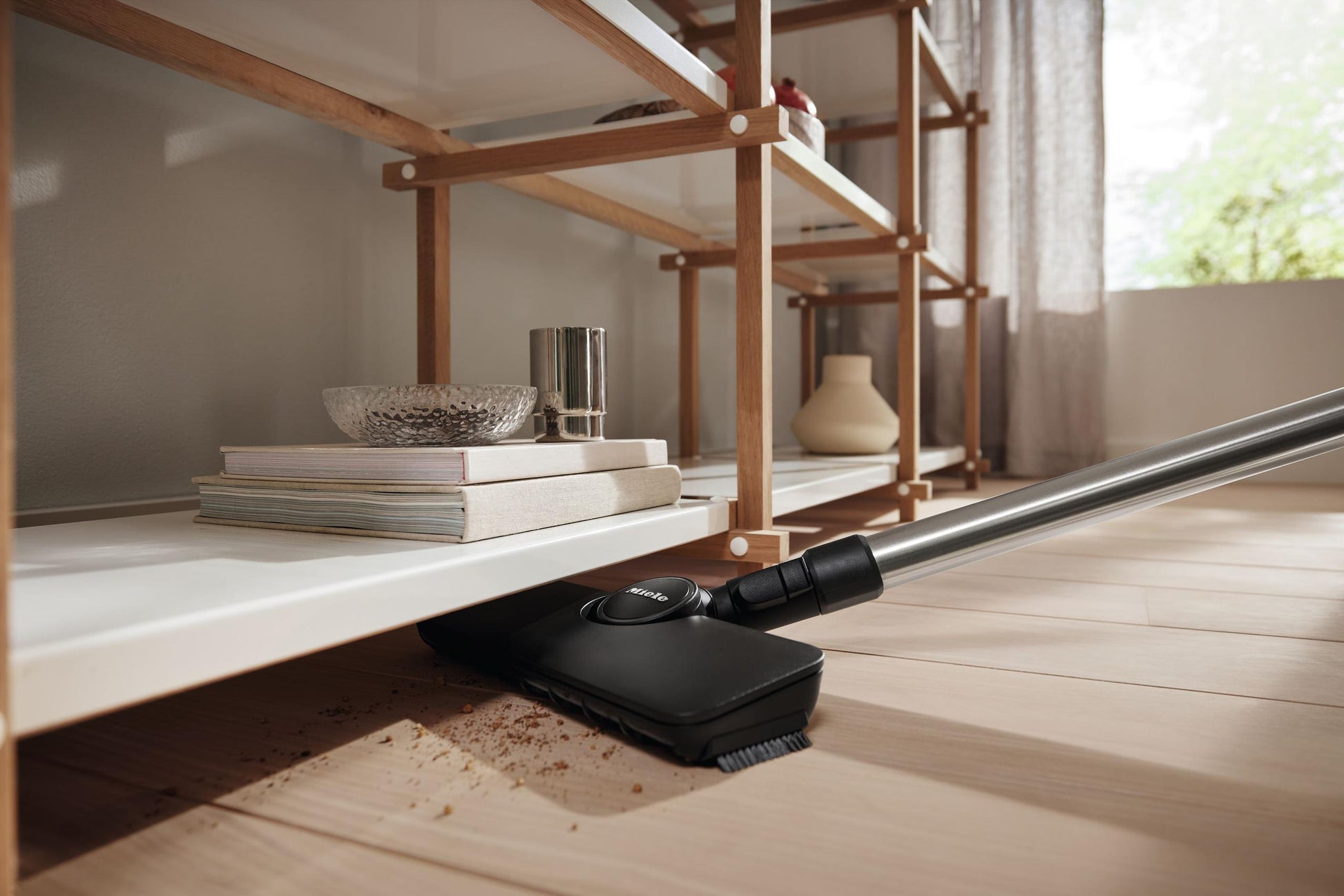 Miele SBD3803 Fiberteq Allfloor Floorhead - For Thorough And Easy Cleaning Of Carpets And Hard Floors.