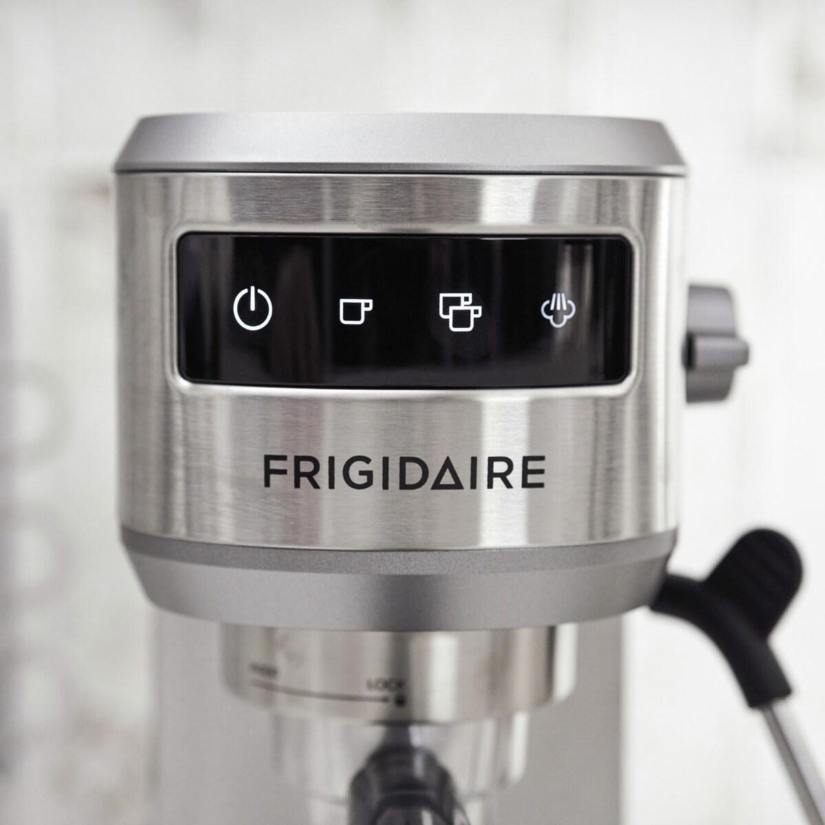 Frigidaire FREM100SS Steam Espresso Maker