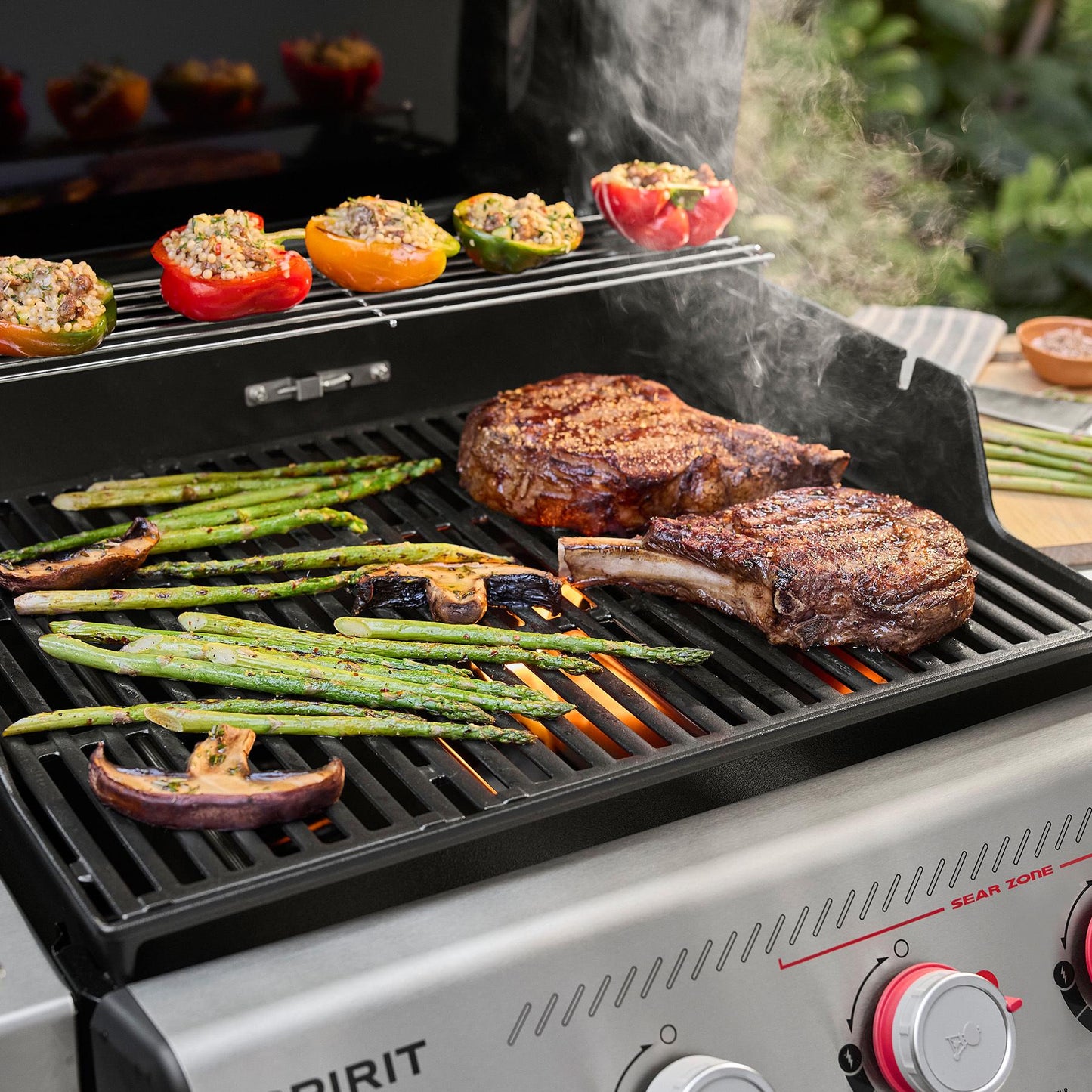 Weber 1502068 Spirit® E-425C Gas Grill (Natural Gas) - Black