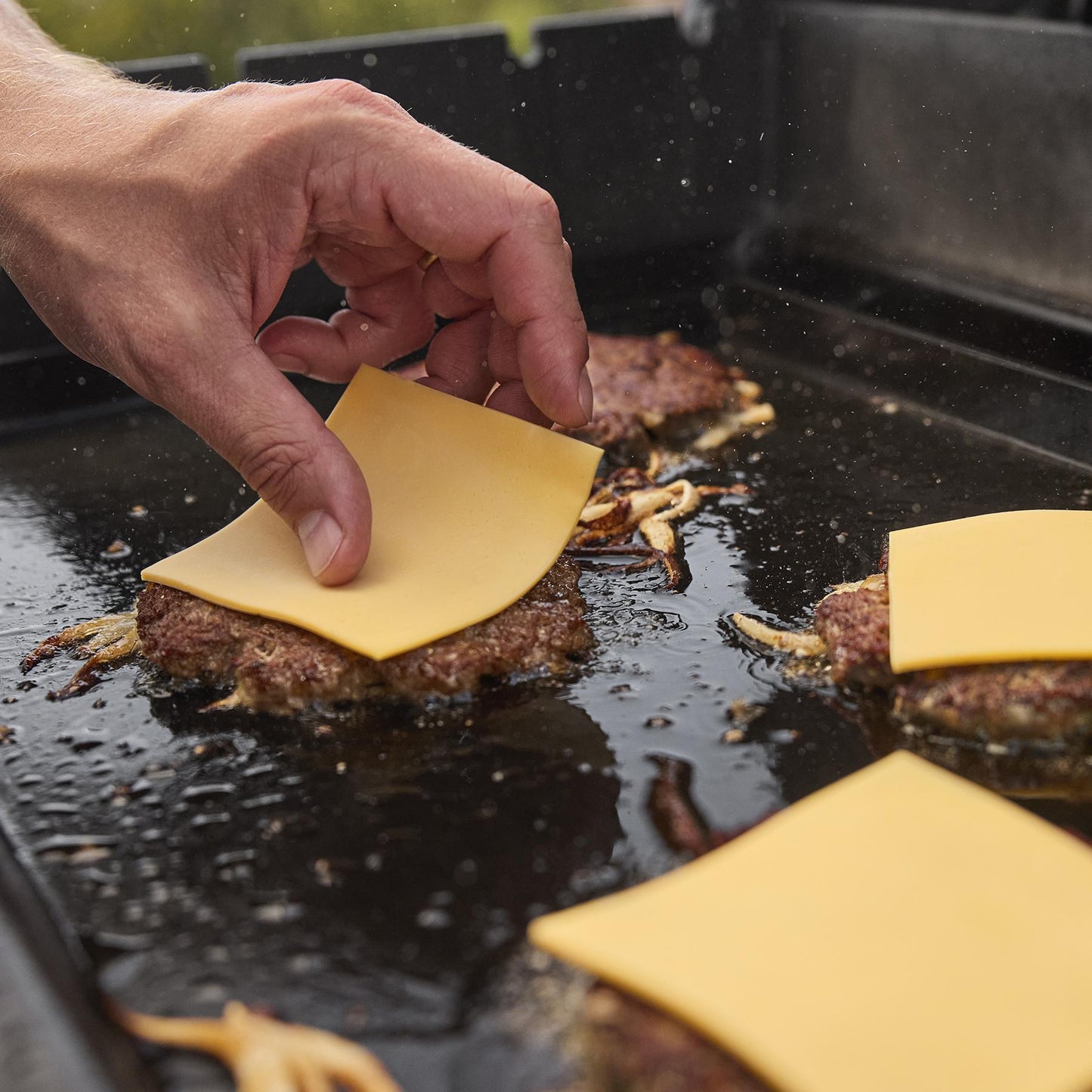 Weber 1500791 Spirit® S-425 Gas Grill (Natural Gas) - Stainless Steel