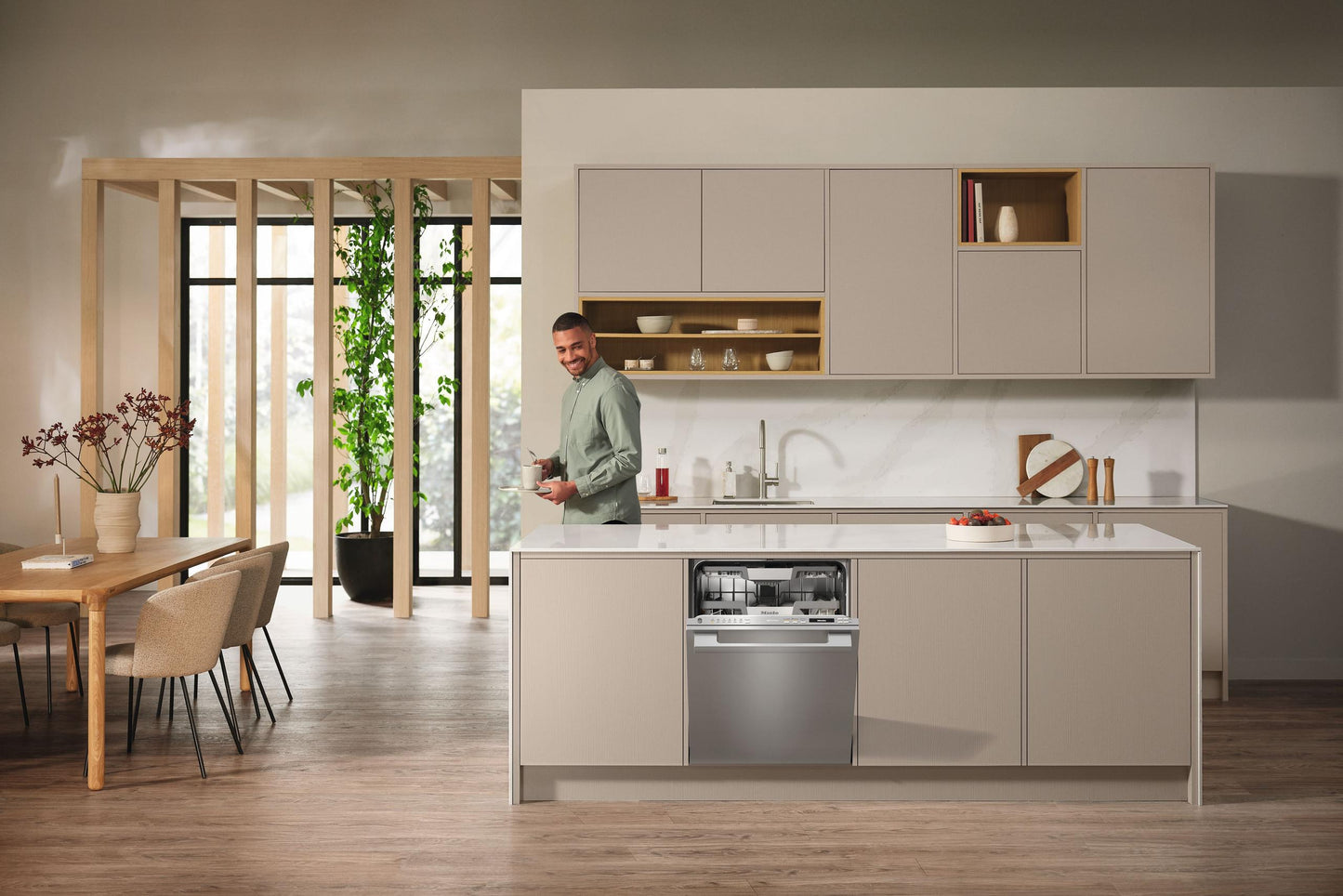 Miele G7266SCVISF G 7266 Scvi Sf - Fully-Integrated, Full-Size Dishwasher With 3D Multiflex Tray For Maximum Convenience.