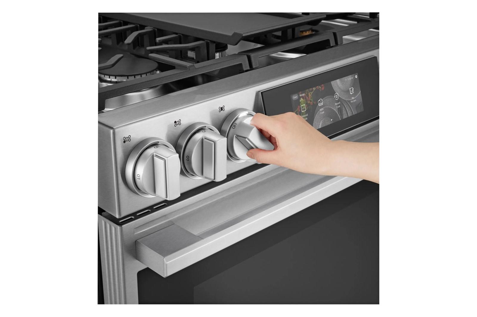 Lg LSGU6339X Lg Signature 6.3 Cu. Ft. Smart Gas Slide-In Range With Dynamic Probake Convection®, Air Fry, Air Sous Vide, Pizza Mode And Ai Gourmet Camera