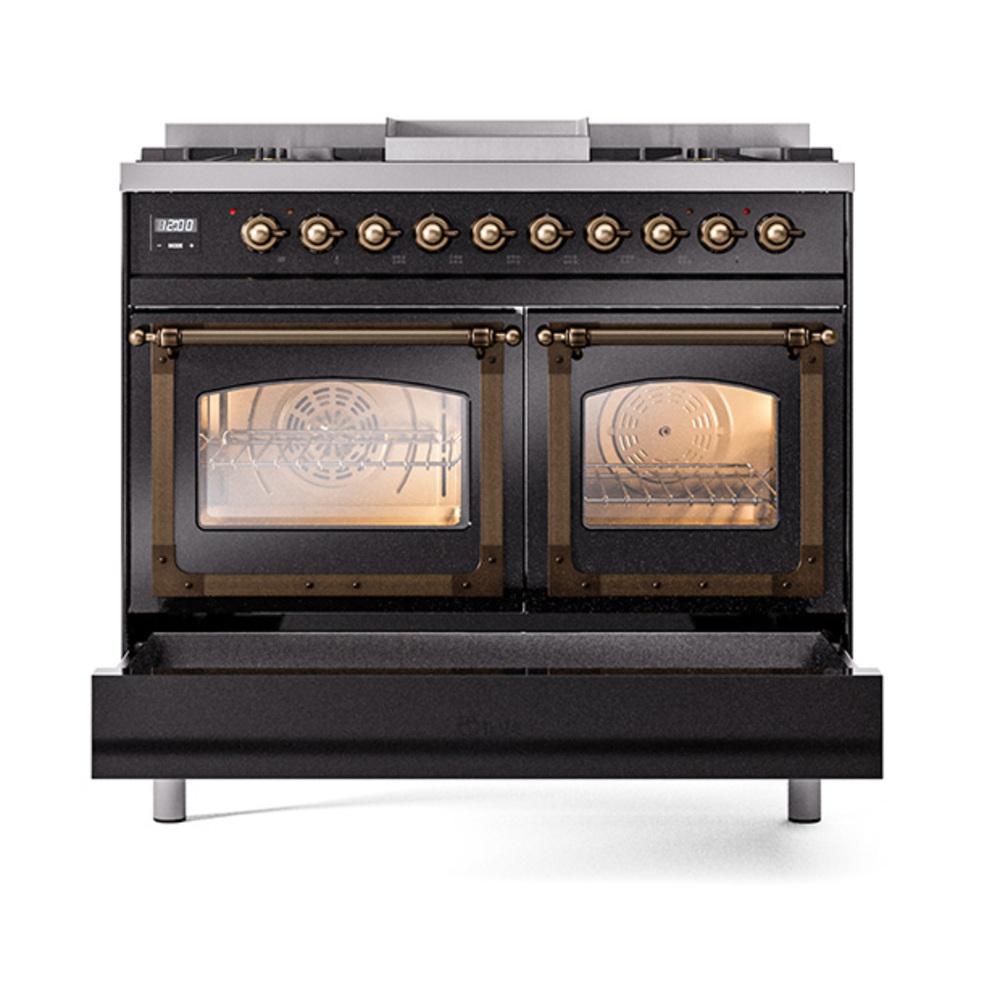 Ilve UND40FNMPBKB Ilve Und40Fnmpbkb Nostalgie Ii Noblesse 40" Dual Fuel Range (Natural Gas, Triple Glass Door, Glossy Black, Burnished)