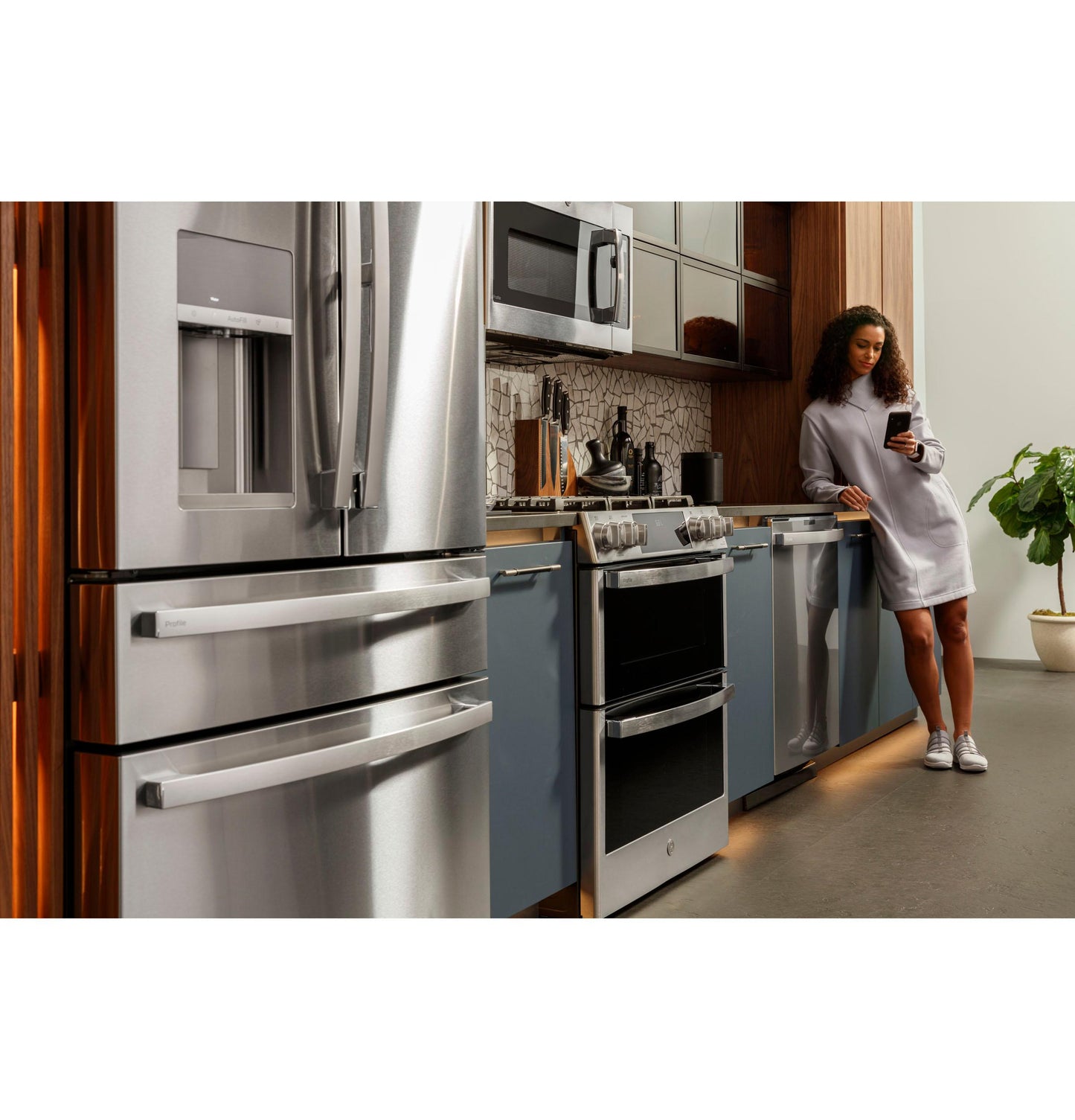 Ge Appliances PXD22BYPFS Ge Profile&#8482; 22.4 Cu. Ft. Smart Counter-Depth Fingerprint Resistant 4-Door French-Door Refrigerator With Door In Door