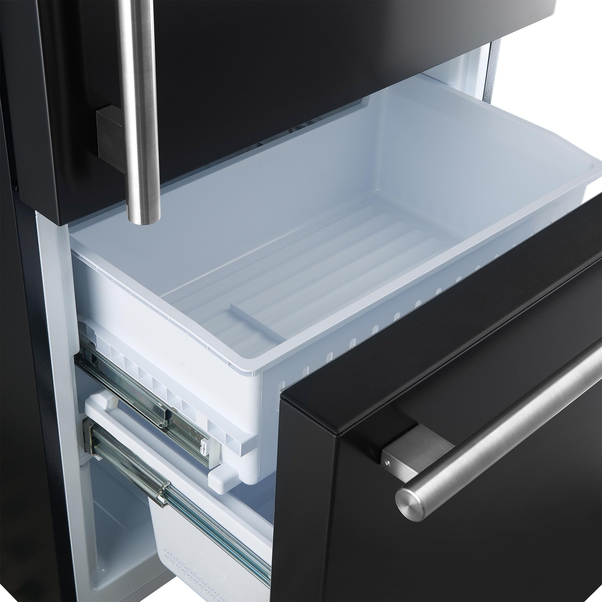 Forno FFFFD178531BLK Forno Milano Espresso 31-Inch Bottom Freezer Refrigerator, Black, 17.2 Cu.Ft Capacity, Energy Efficient