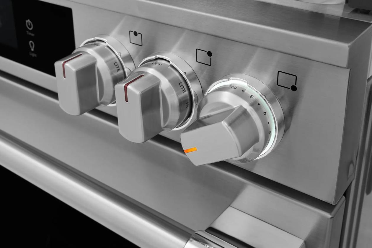 Frigidaire PCFG3085BF 30" Gas Range With Stone-Baked Pizza