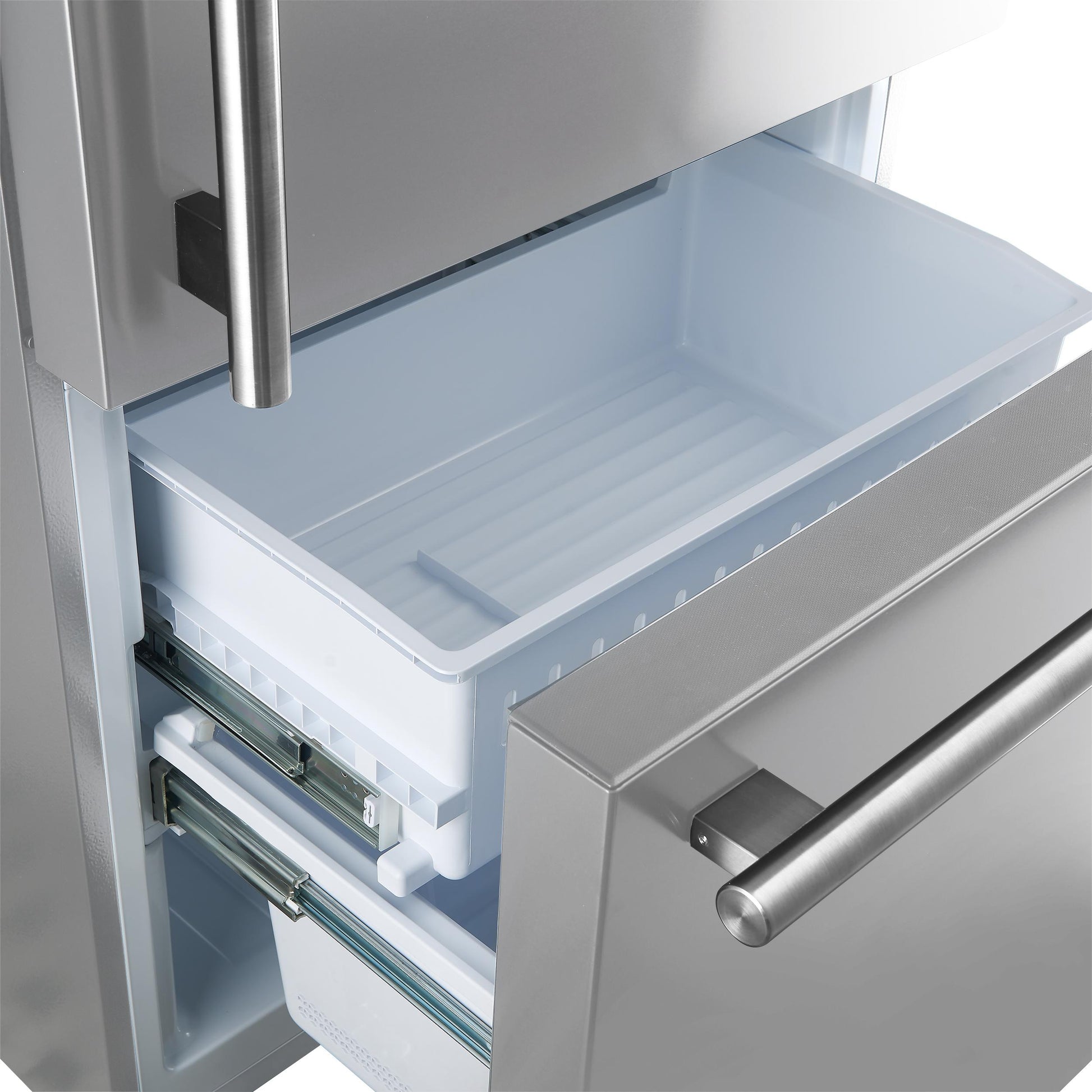 Forno FFFFD178531S Forno Milano Espresso 31-Inch Bottom Freezer Refrigerator, Stainless Steel, 17.2 Cu.Ft Capacity, Right Swing Door, Energy Efficient