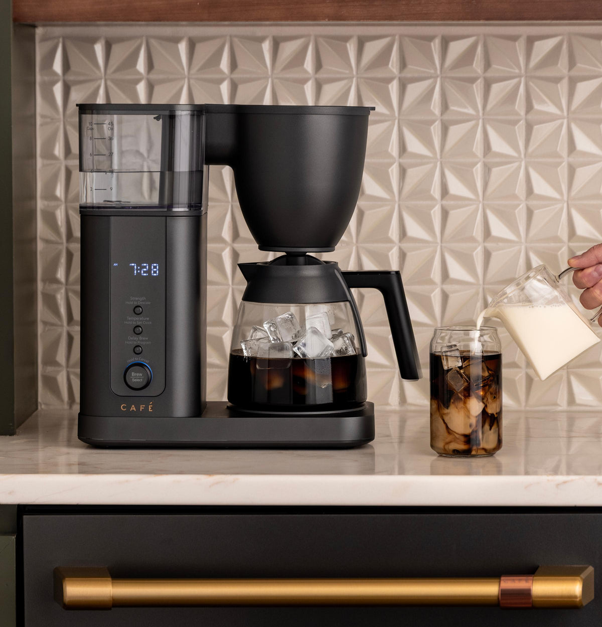 Cafe C7DGB11ZD5 Café™ Specialty Drip Coffee Maker With Glass Carafe