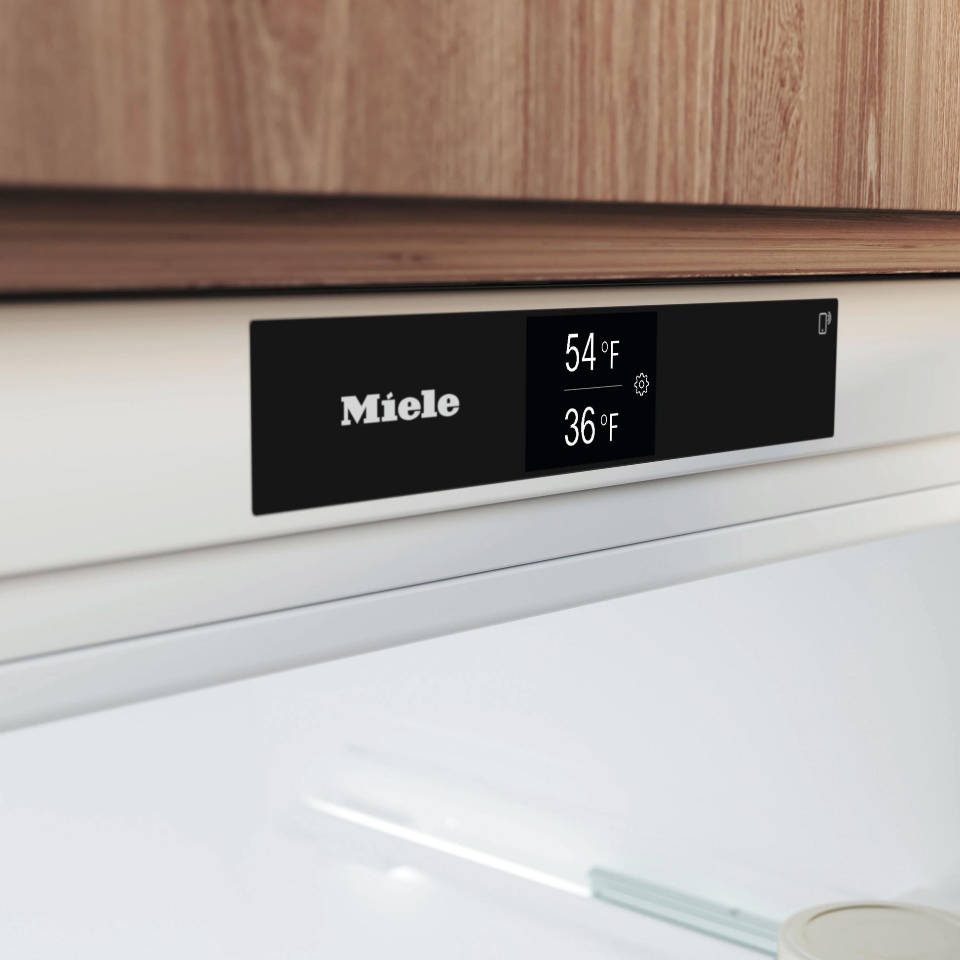 Miele KU7175D Ku 7175 D - 24" Built-Under Refrigerator With Two Individually Adjustable Temperature Zones For More Flexibility.
