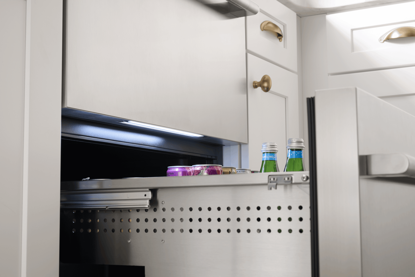 Zephyr PRRFD24C2AS Presrv Refrigerator Freezer Drawers, 24In, Ss