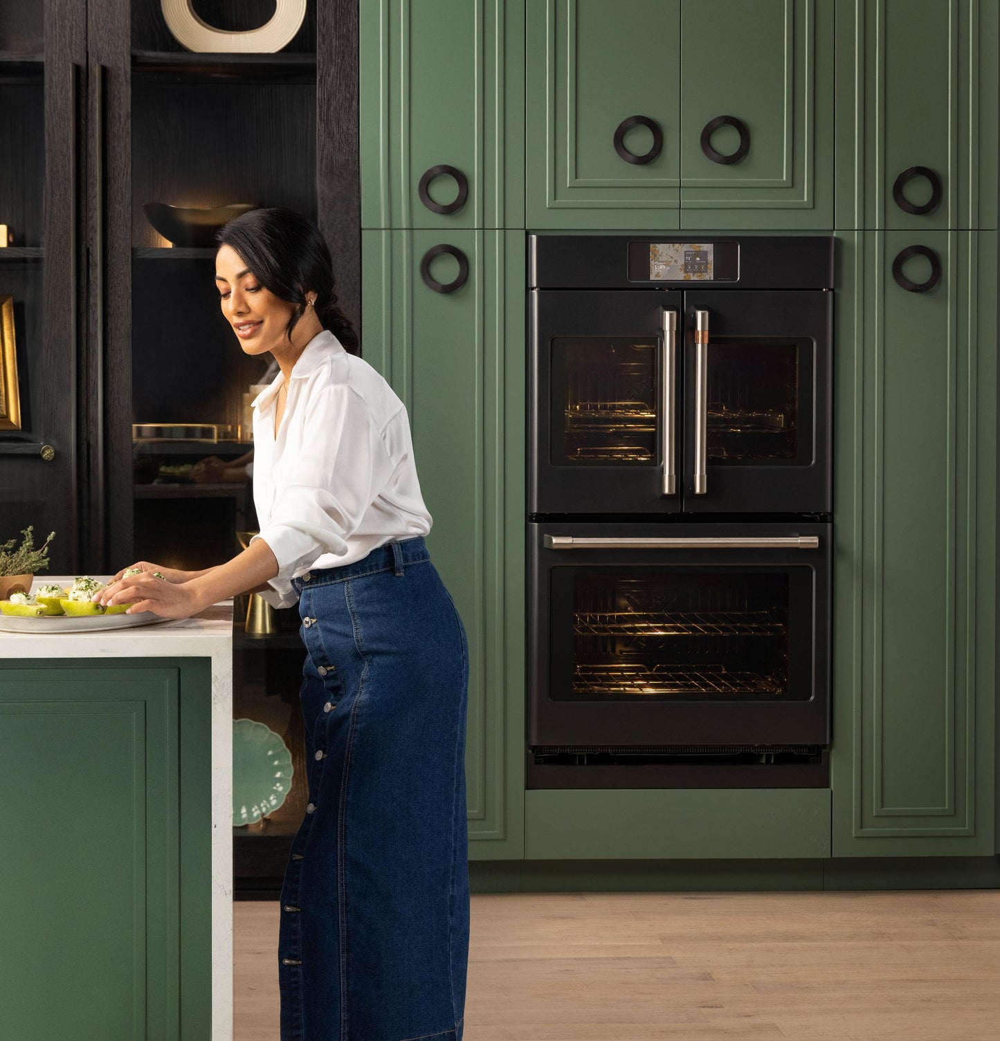 Cafe CTD90FP3ZD1 Café™ Professional Series 30" Smart Built-In Convection French-Door Double Wall Oven