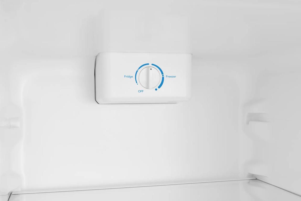 Frigidaire FFUE0726AW 7 Cu. Ft. Garage Ready Upright Freezer