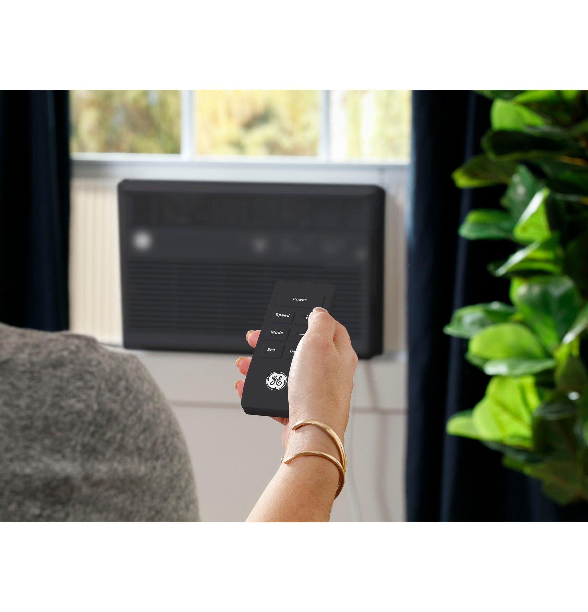 Ge Appliances AHEU08BC Ge® Energy Star® 8,000 Btu Smart Electronic Window Air Conditioner For Medium Rooms Up To 350 Sq. Ft., Black