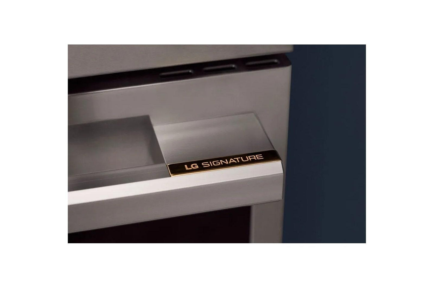 Lg LSIU6339XE Lg Signature 6.3 Cu. Ft. Smart Induction Slide-In Range With Dynamic Probake Convection®, Air Fry, Air Sous Vide, Pizza Mode And Ai Gourmet Camera