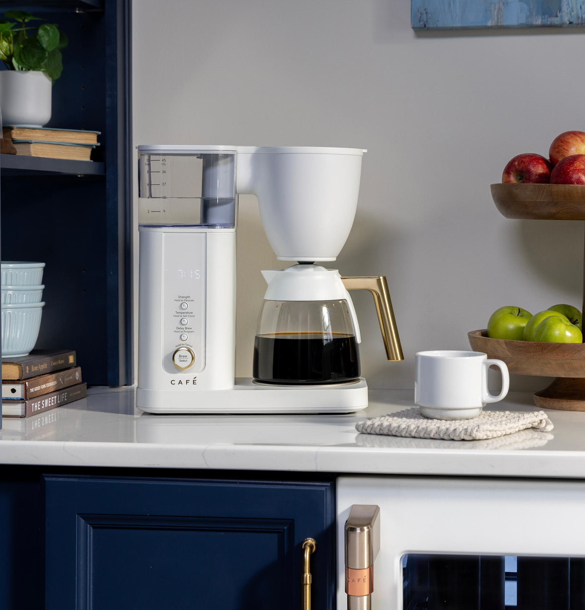Cafe C7DGB11ZW7 Café™ Specialty Drip Coffee Maker With Glass Carafe