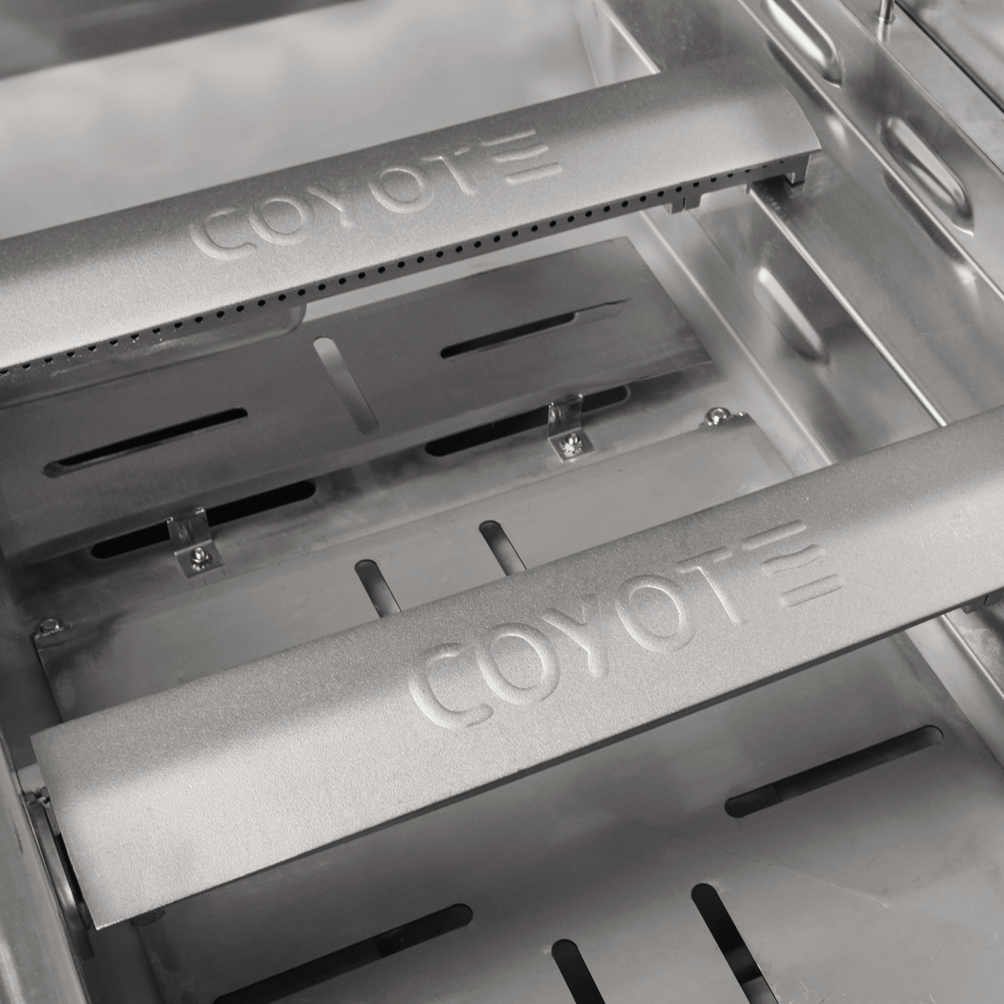 Coyote C3C34NG 34" C-Series Built-In Ng Grill