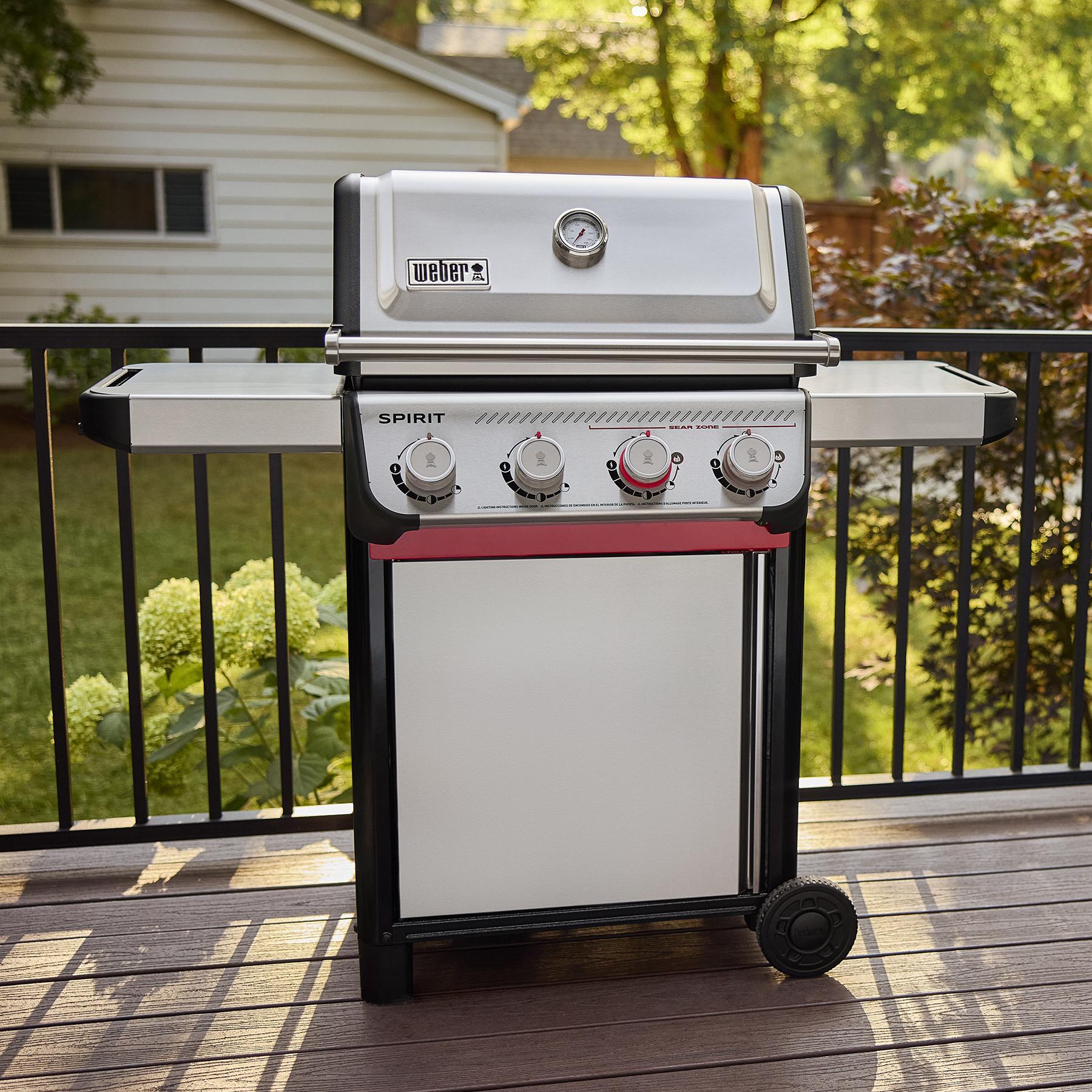 Weber 1500790 Spirit® S-425 Gas Grill (Liquid Propane) - Stainless Steel