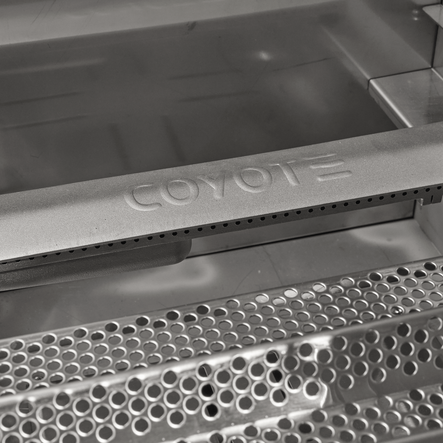 Coyote C3HY50LP 50" Hybrid Built-In Lp Grill