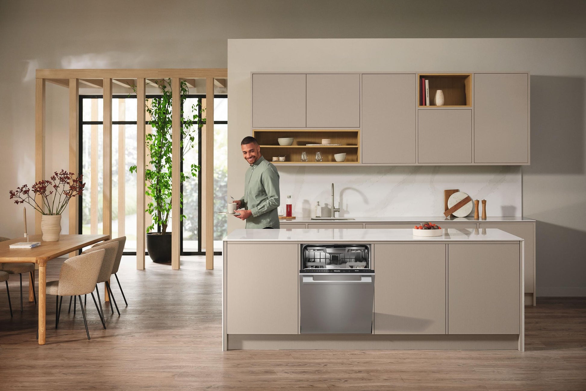 Miele G7766SCVISF G 7766 Scvi Sf Autodos - Fully-Integrated, Full-Size Dishwasher With Automatic Dispensing Thanks To Autodos With Integrated Powerdisk.