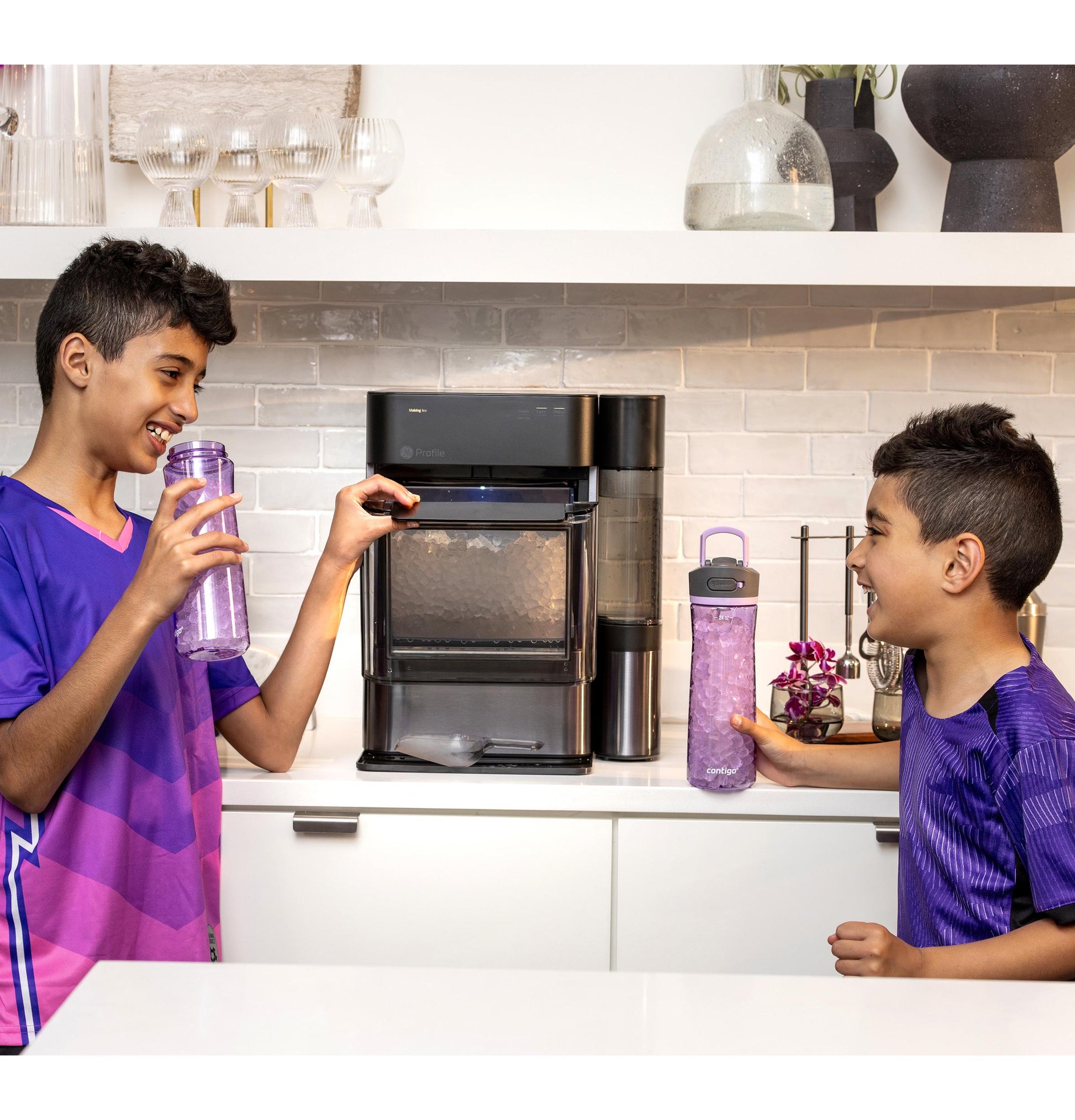 Ge Appliances XPIO23SWBB Ge Profile™ Opal™ 2.0 Ultra Nugget Ice Maker With Scale Inhibiting Filter