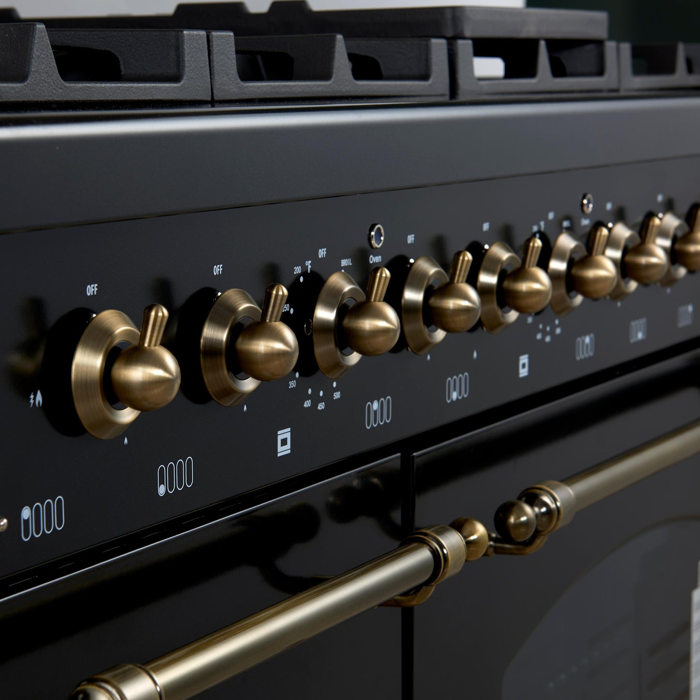 Forno FFSGS611348BLK Forno Antico 48-Inch Dual Fuel Range, Black With Antique Brass Finish, 8 Burners, 94,000 Btu, 5.5 Cu.Ft. Double Ovens & Griddle