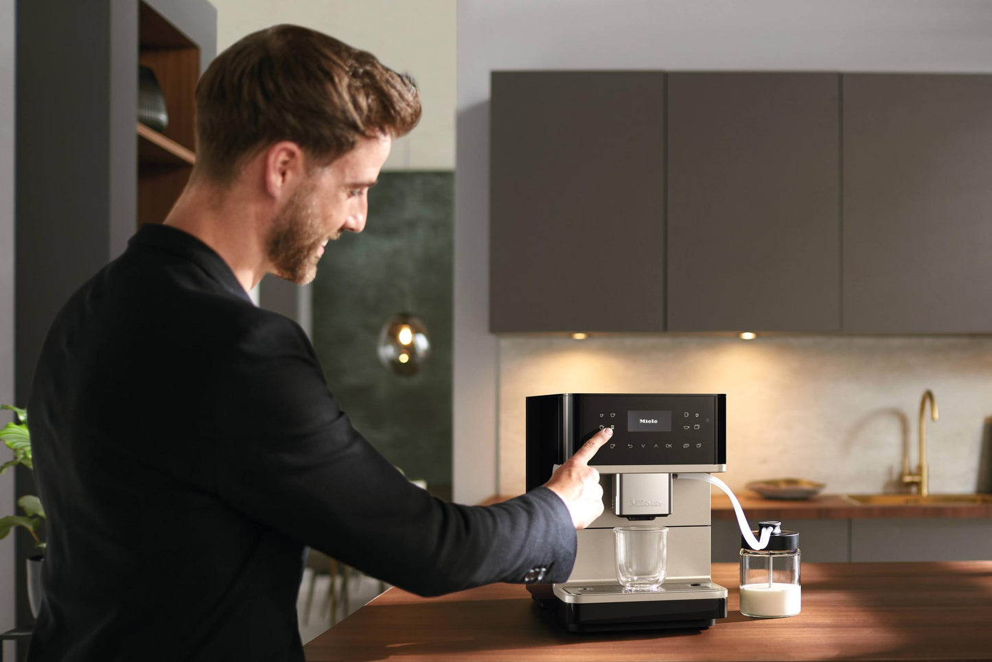 Miele CM6360OBCS Cm 6360 Milkperfection Obsidian Black.Cs - Countertop Coffee Machine With Wifi Conn@Ct, High-Quality Milk Container, And Many Specialty Coffees.