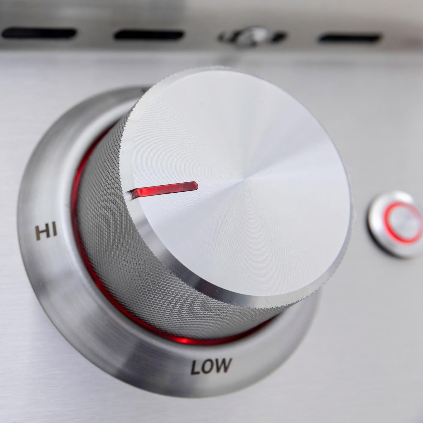 Blaze Grills BLZ4LTE3LP Blaze 32-Inch 4-Burner Premium Lte+ Gas Grill With Rear Burner And Built-In Lighting System, With Fuel Type - Propane