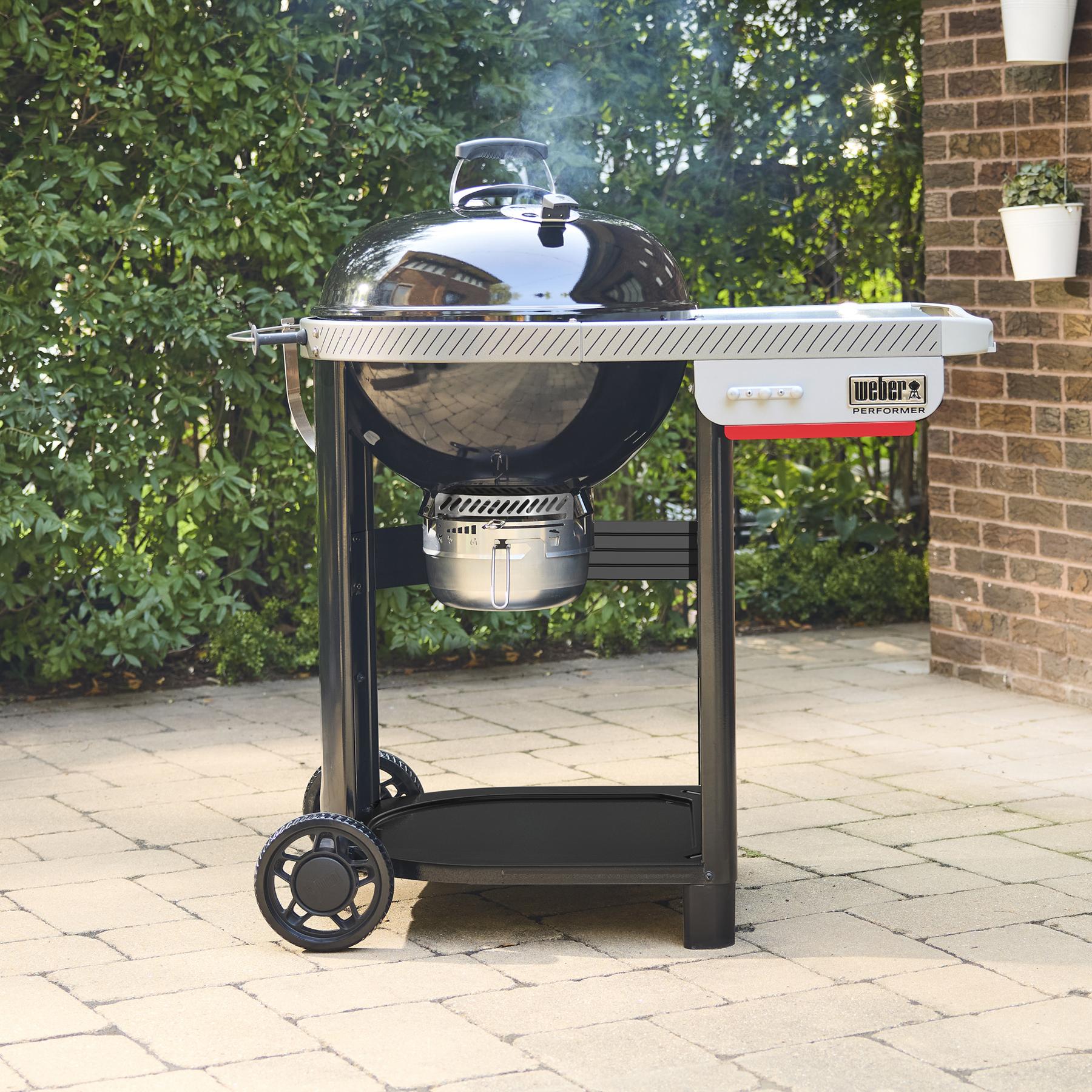 Weber 1501562 22" Performer™ Charcoal Grill - Black