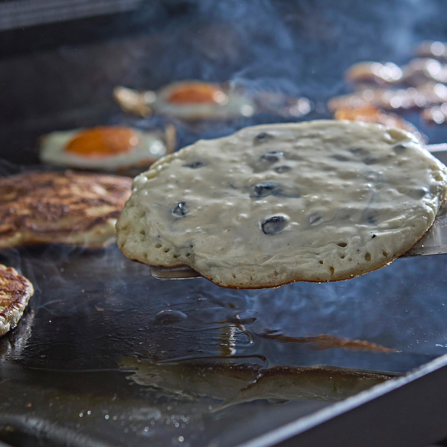 Weber 1502284 Slate® 36" Rust-Resistant Griddle With Closed Cabinet - Black