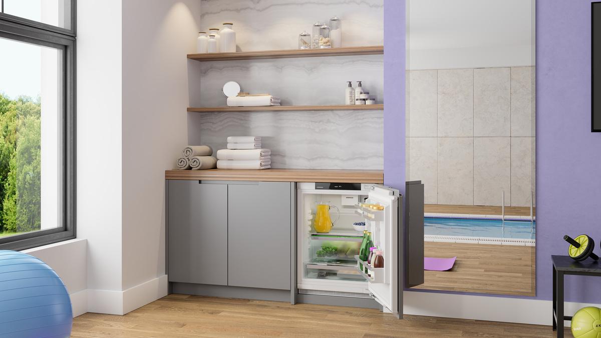 Liebherr UR3750 Fridge Suitable For Undercounter Installation With Easyfresh