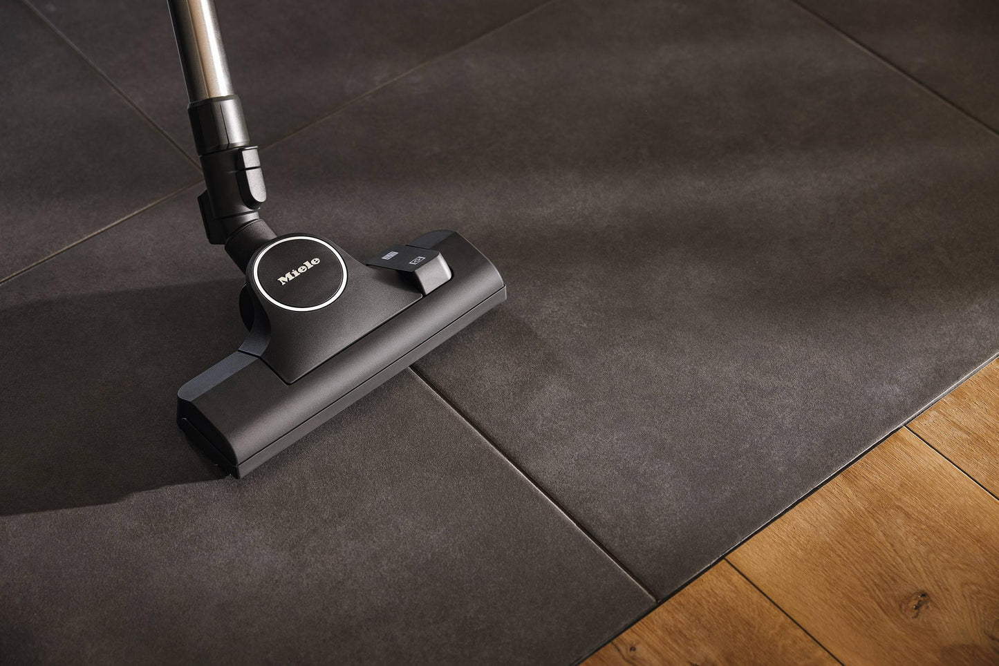 Miele SBD3653 Allteq - Universal Floorhead - For Extremely Effortless Vacuuming.