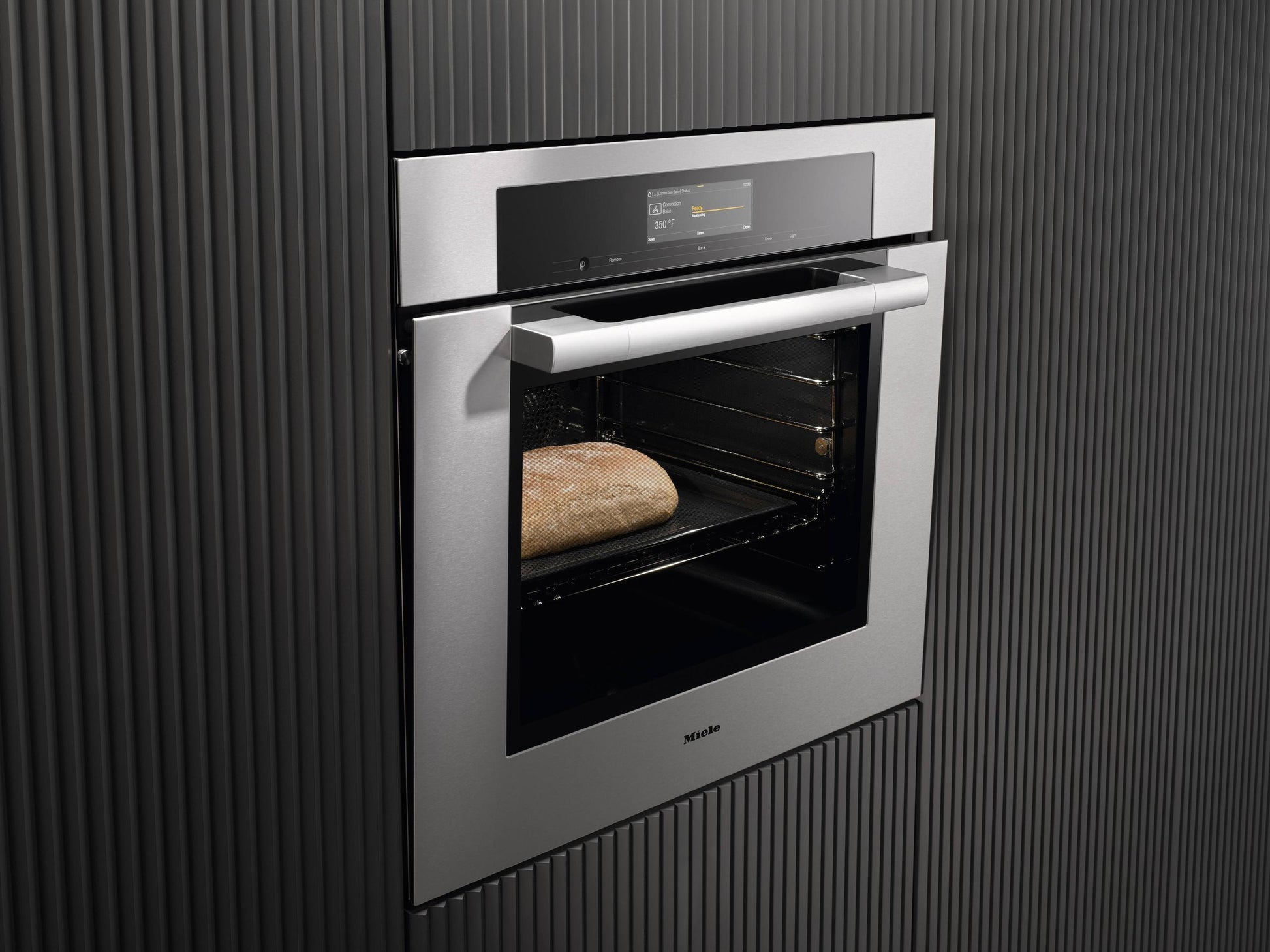 Miele H7780BPCTS H 7780 Bp Clean Touch Steel - 30 Inch Convection Oven In A Combinable Design With Wireless Precision Probe.