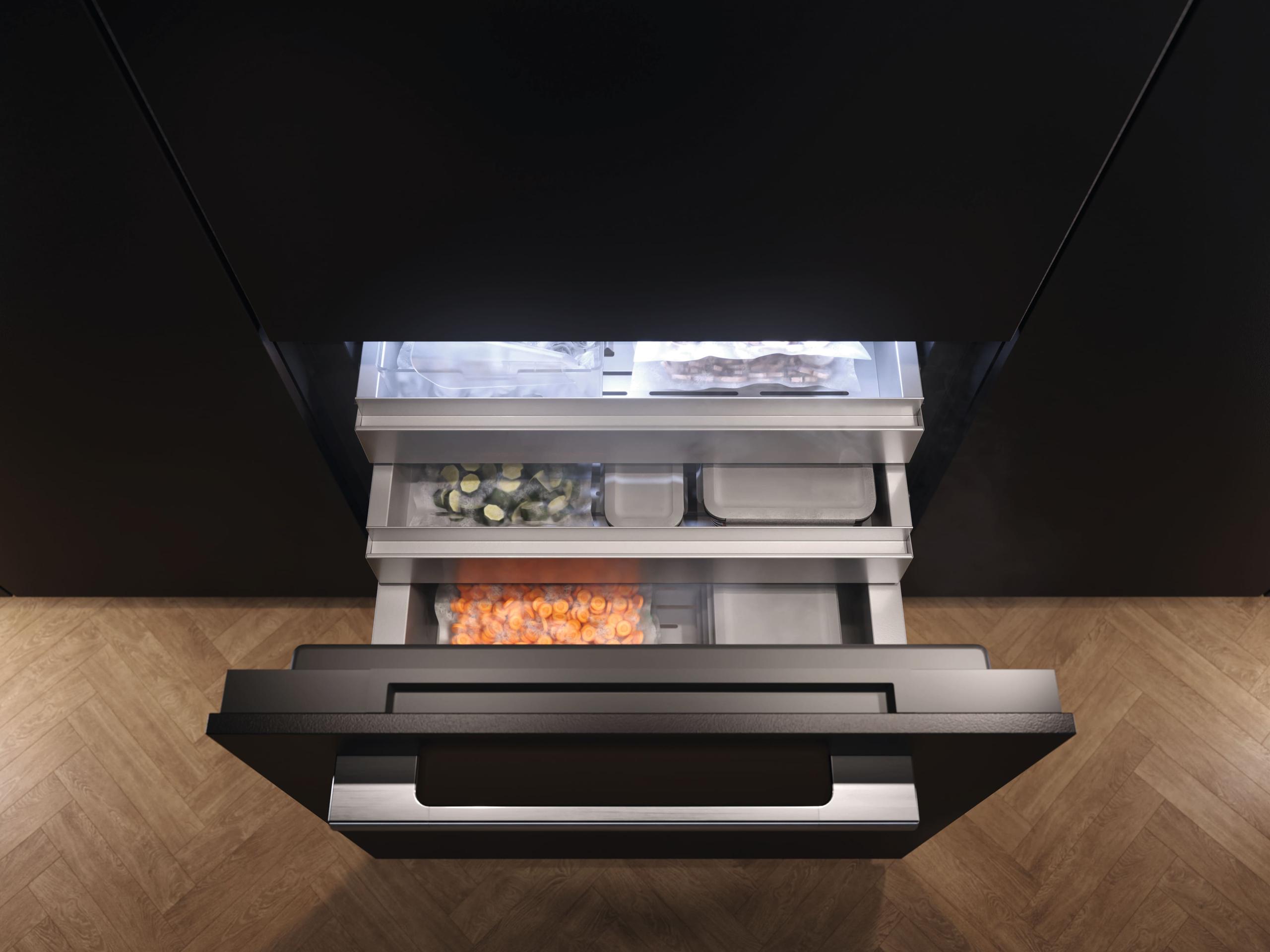 Miele KFMC3632L Bottom Freezer Built In Refrigerator | Town Appliance