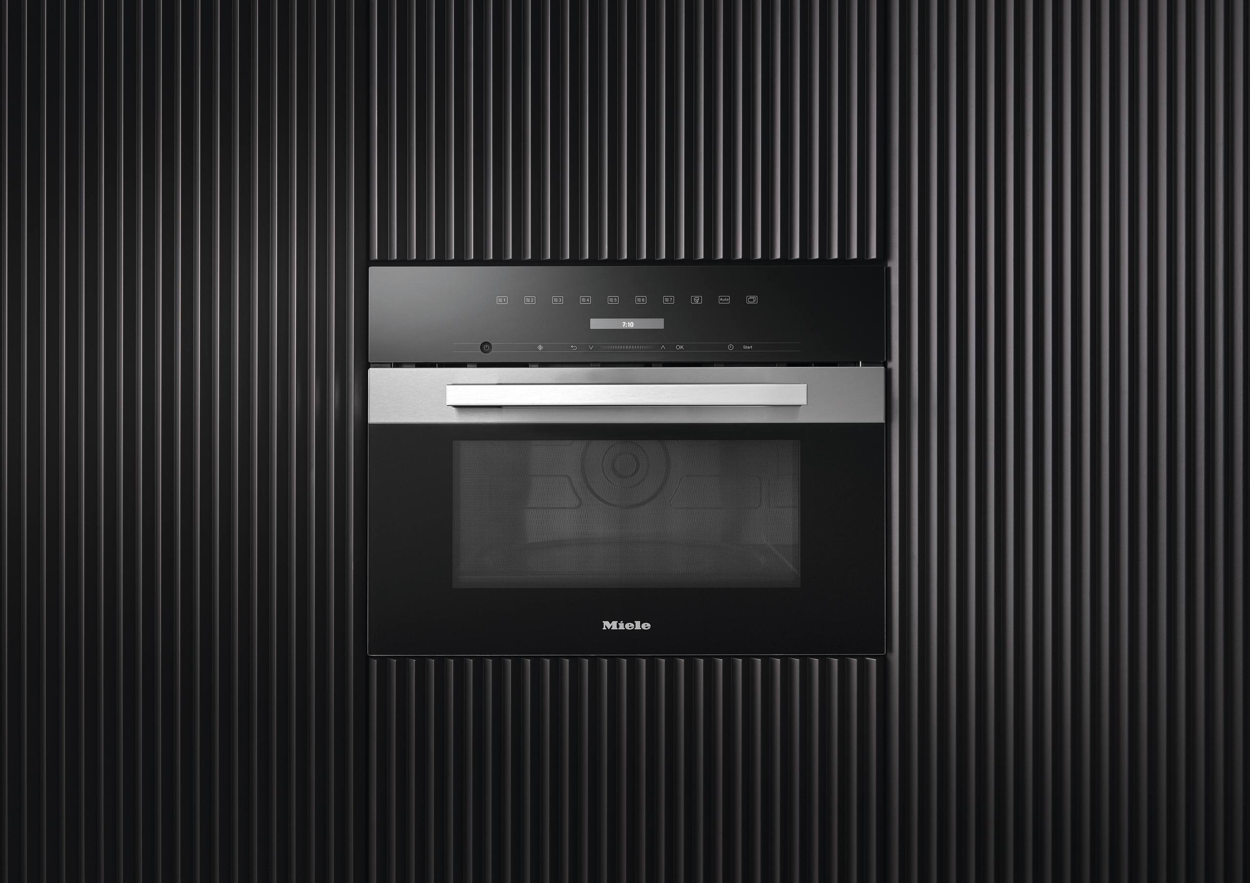 Miele M7240TCCTS Built-In Microwave Oven - Thumbnail 2