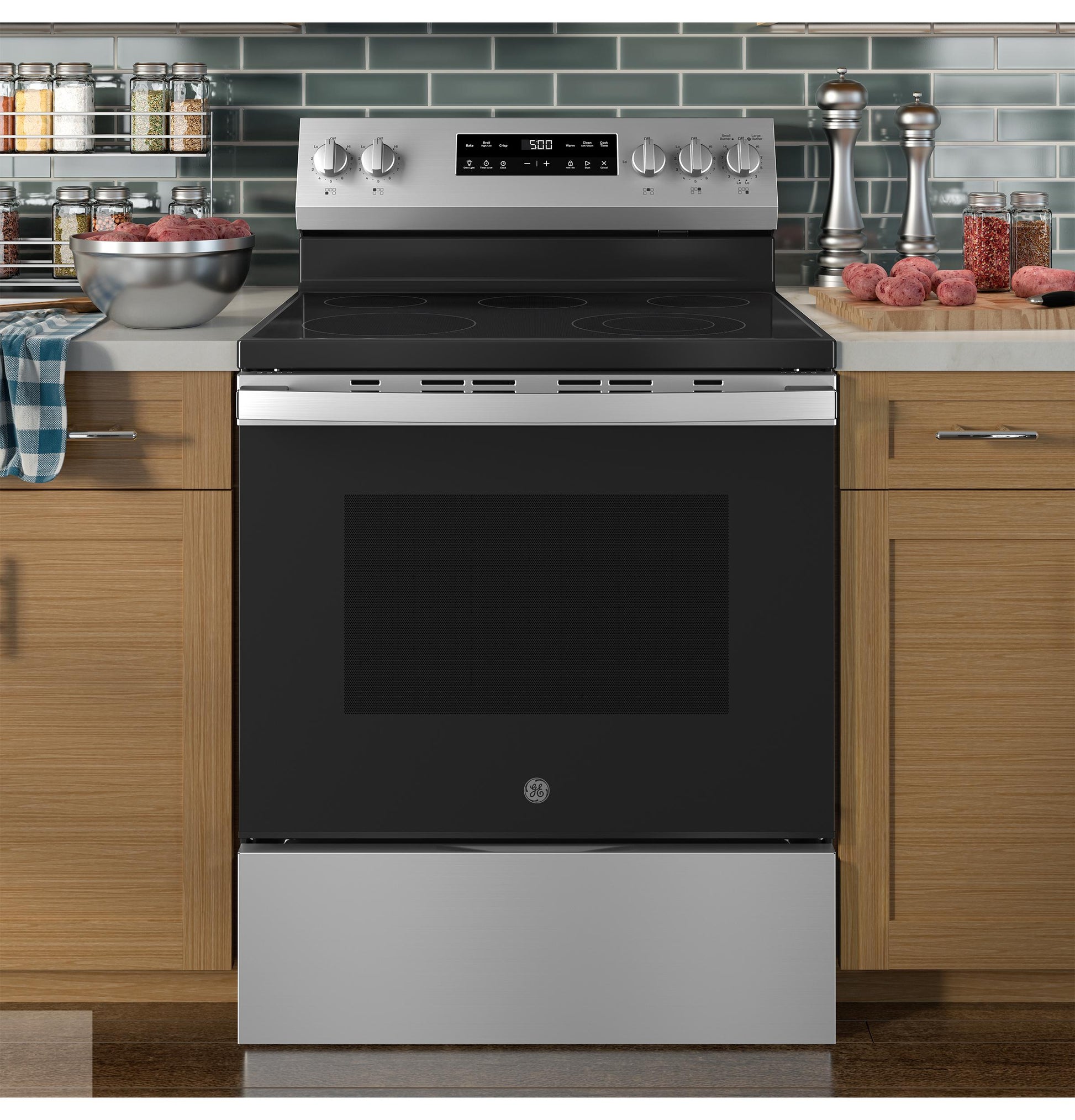 Ge Appliances GRF500PVSS Ge® 30" Free-Standing Electric Range