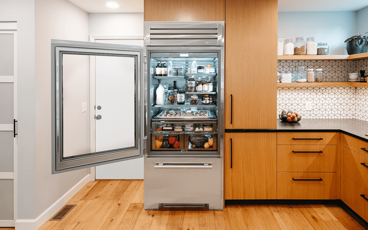True Caliber TR30RBFRSGA 30 Inch Refrigerator With Bottom Freezer - Door: Stainless Glass - Stainless Steel Finish, Stainless Steel Hardware, Right Hinge