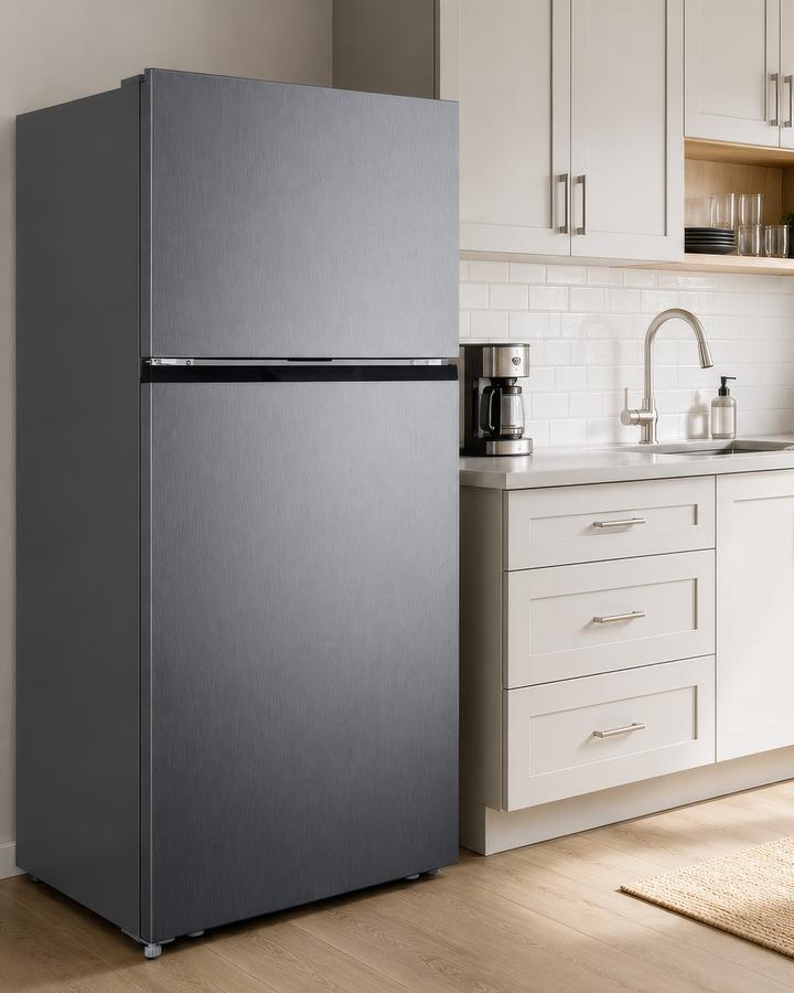 Summit FF161PLLHD 28" Wide Top Mount Refrigerator-Freezer