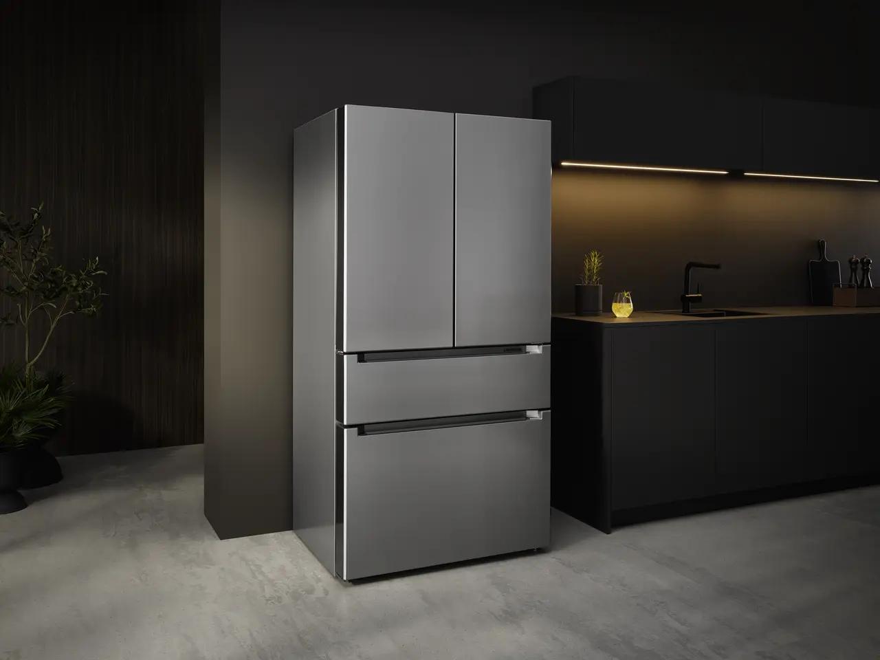 Liebherr FDE36S French Door Fridge-Freezer With 2 Freezer Drawers With Icemaker