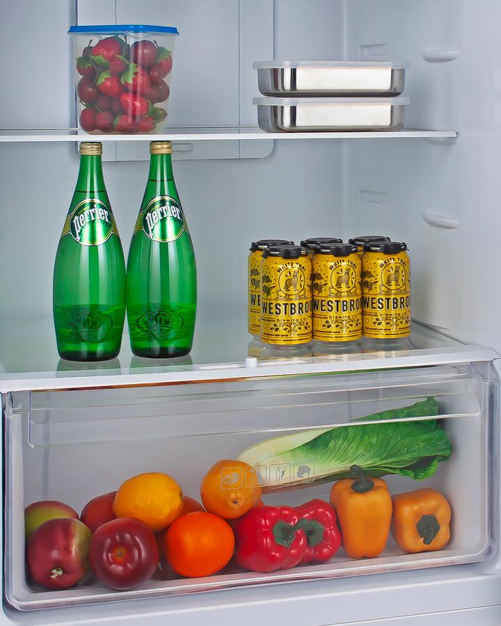 Summit FF161PL 28" Wide Top Mount Refrigerator-Freezer