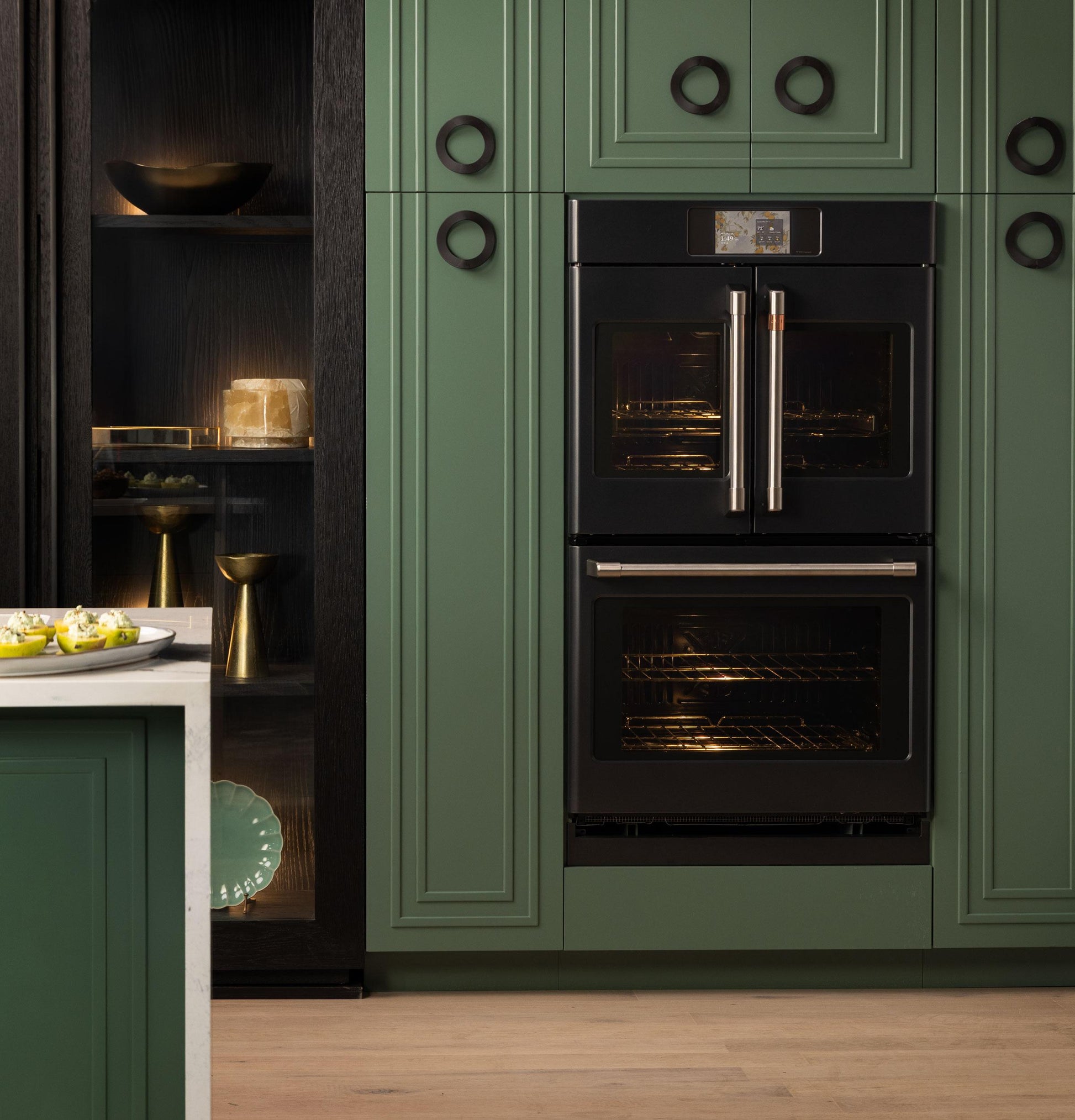 Cafe CTD90FP3ZD1 Café™ Professional Series 30" Smart Built-In Convection French-Door Double Wall Oven