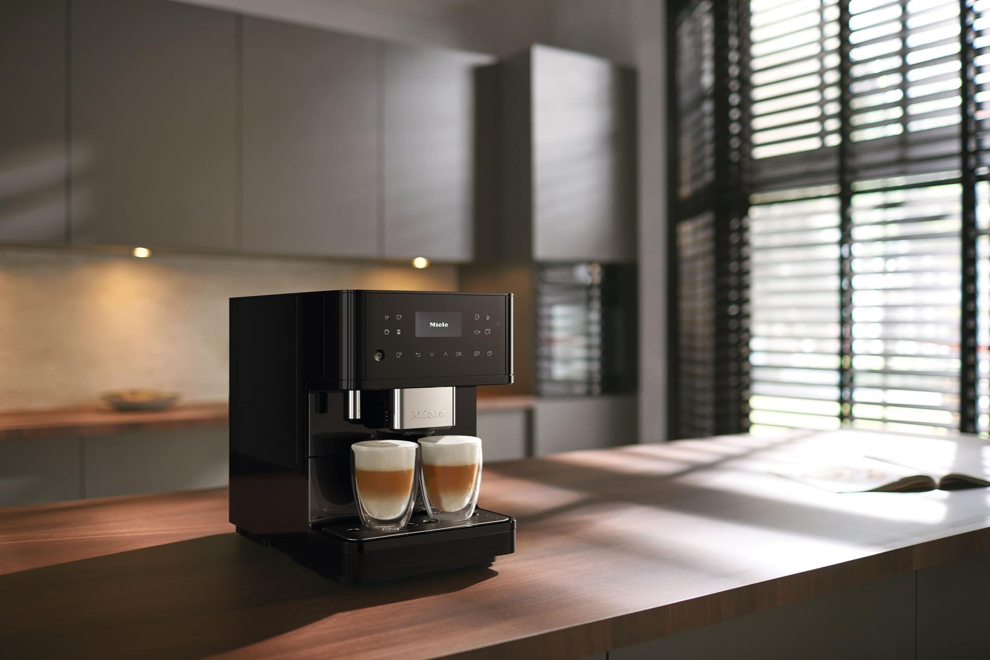 Miele CM6160OB Cm 6160 Milkperfection Obsidian Black - Countertop Coffee Machine With Wifi Conn@Ct And A Wide Selection Of Specialty Coffees For Maximum Freedom.