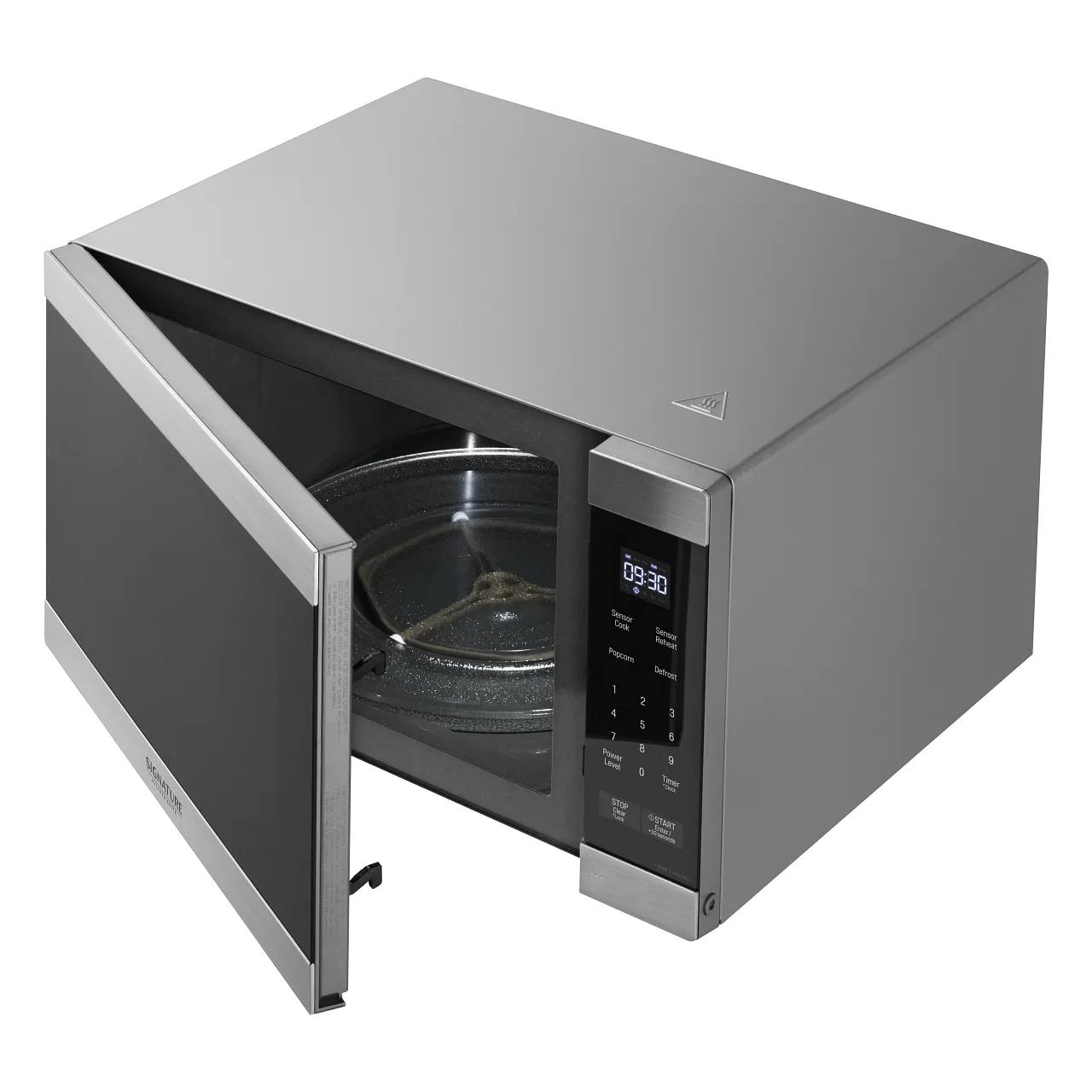 Signature Kitchen Suite SKSMC2411S Countertop Microwave Oven