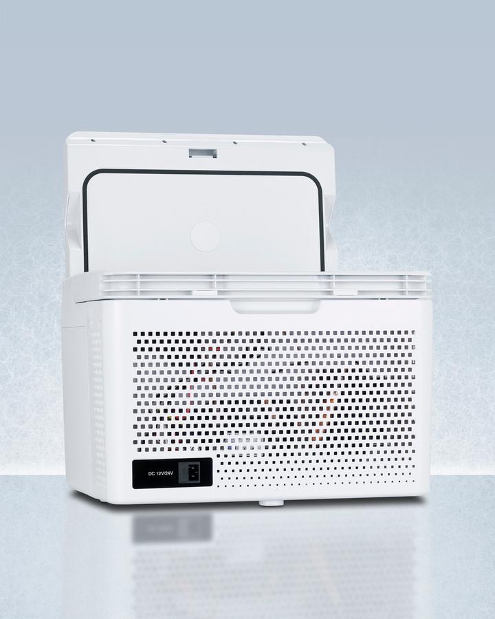 Summit SPRF11MC Portable Momcube������ Breast Milk Refrigerator/Freezer