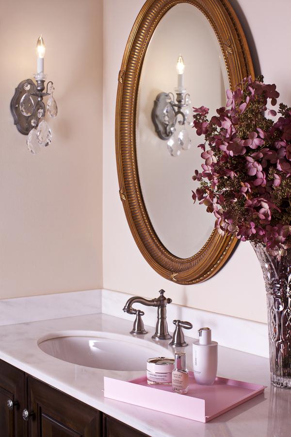 Summit LX114LPTP Beautifridge Cosmetics Cooler