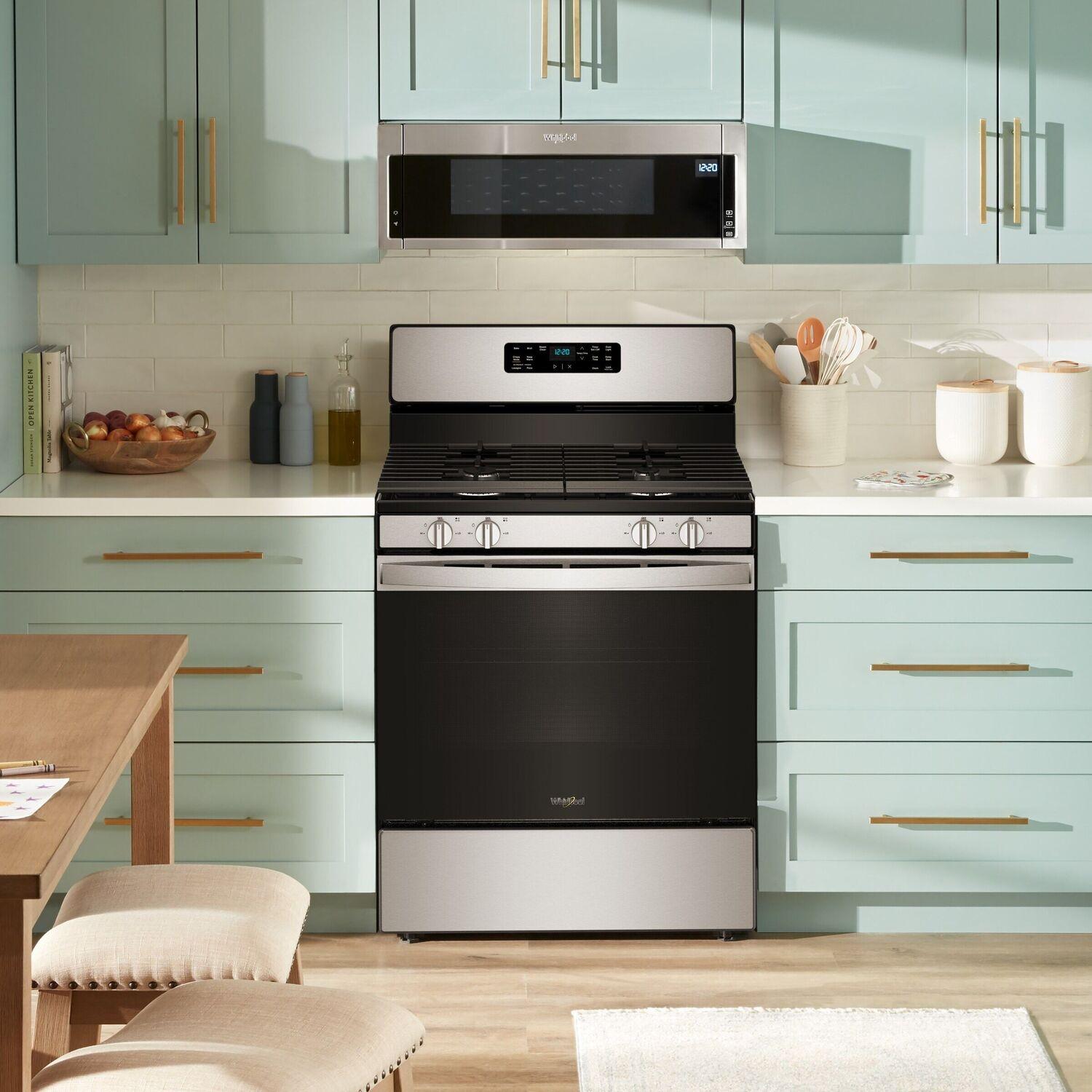 Whirlpool WFGS3030RS 30-Inch Gas Range With Crispy Mode And Dishwasher Safe Grates