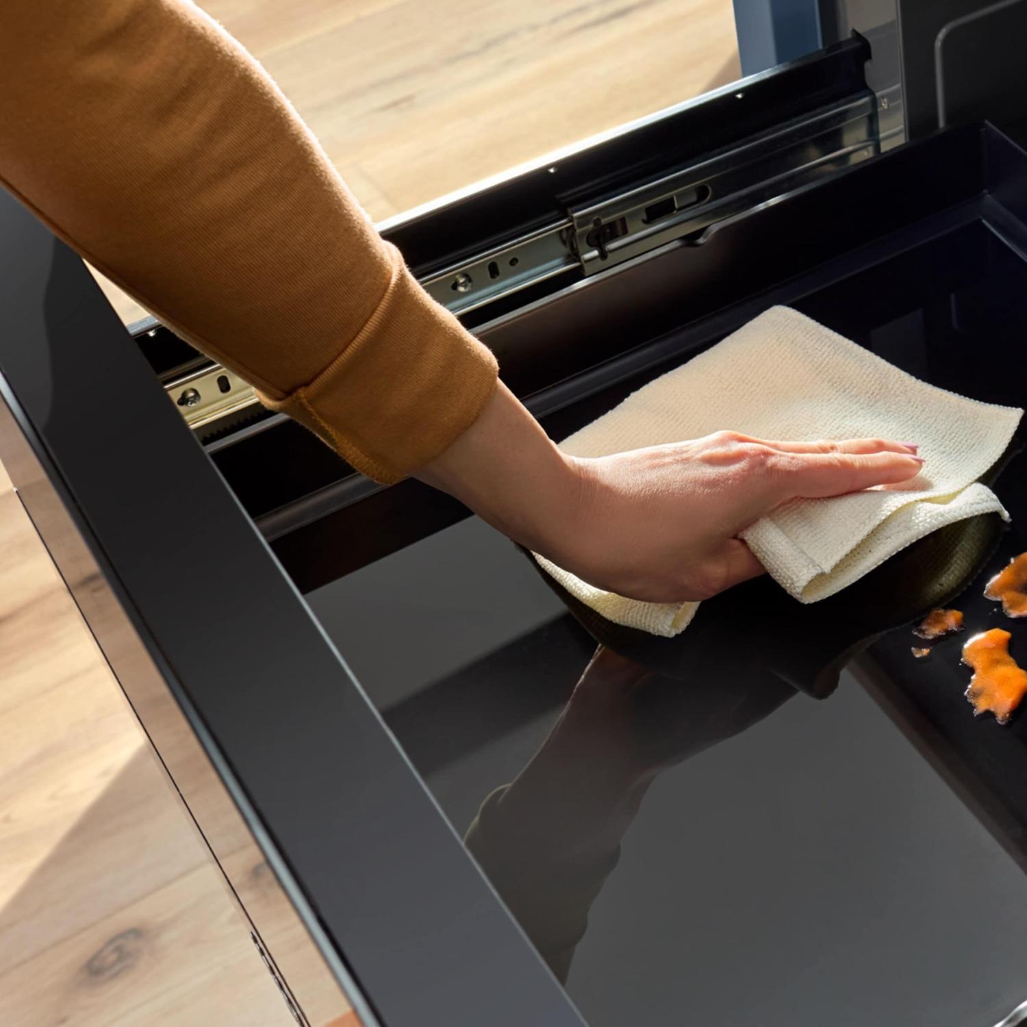 Whirlpool WMBD5024TS 24-Inch Built-In Microwave Drawer With Sensor Cooking