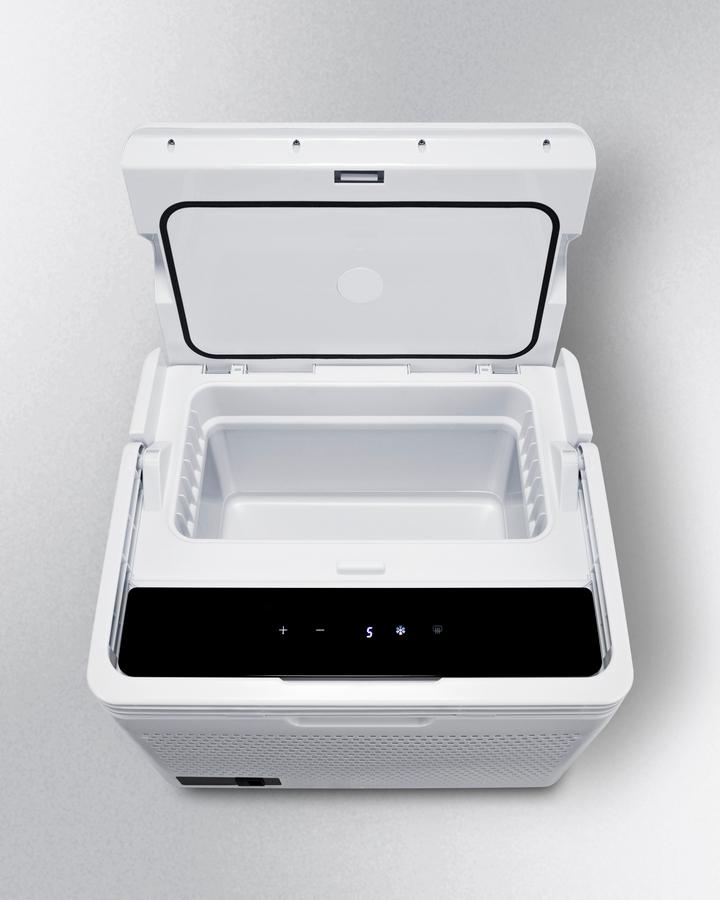 Summit SPRF11MC Portable Momcube® Breast Milk Refrigerator/Freezer