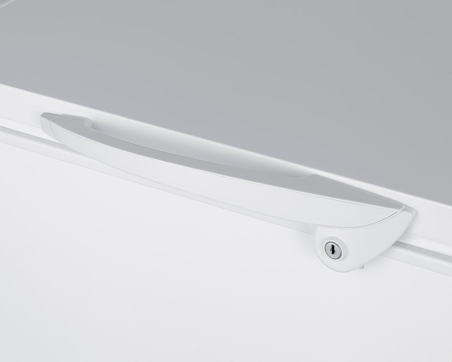 Summit LAB8R6 3 Cu.Ft. -85 C Ultra Low Chest Freezer